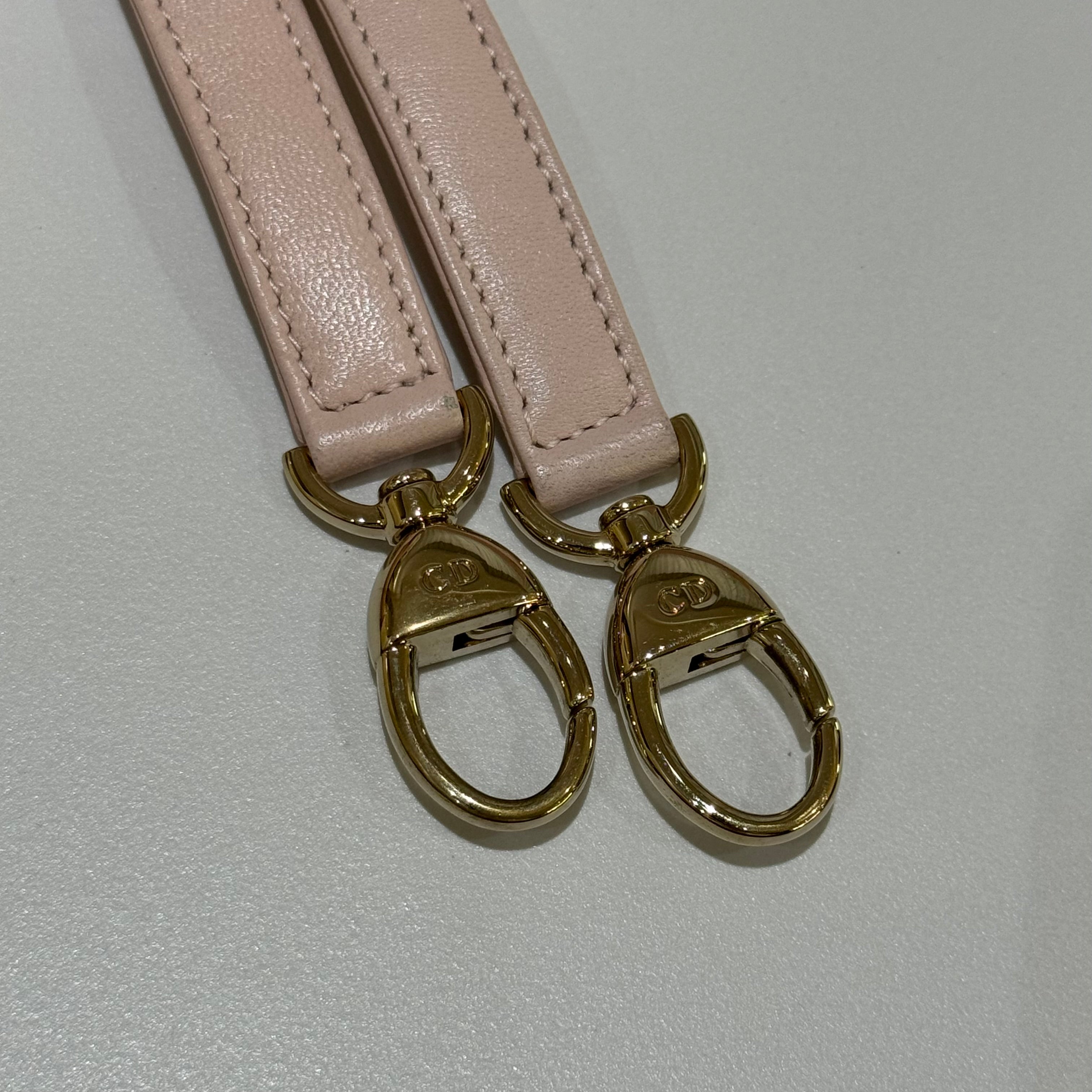 MEDIUM LADY DIOR BAG | COLLINS RAIN