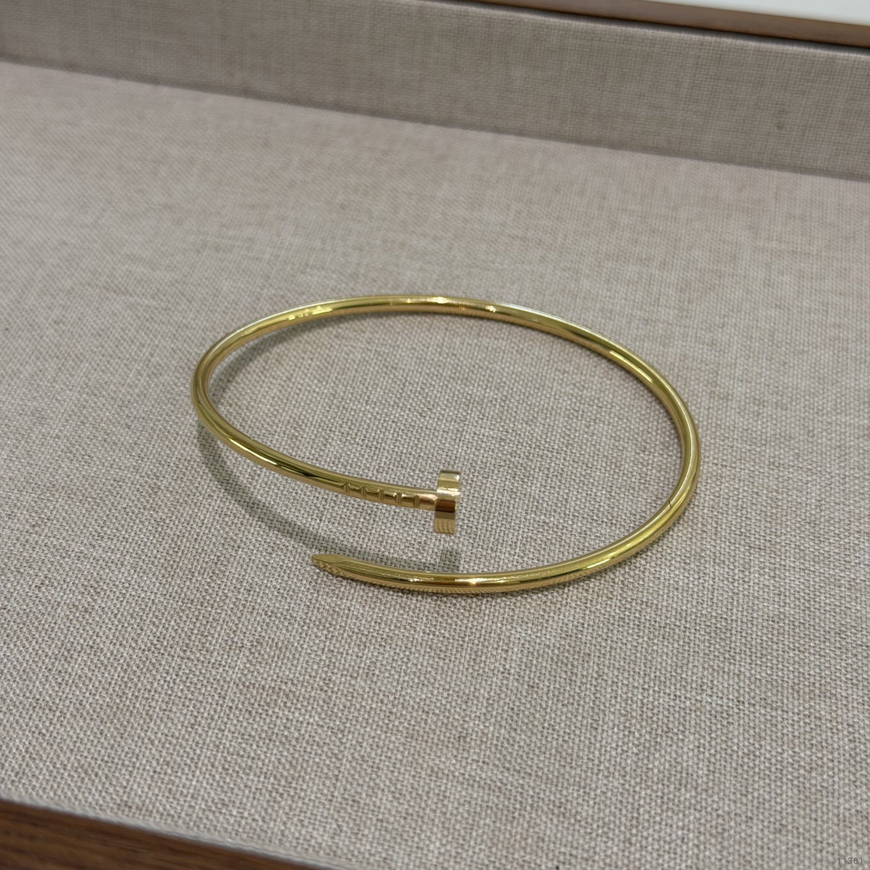Cartier Juste un Clou Bracelet Small Model 18K Yellow Gold