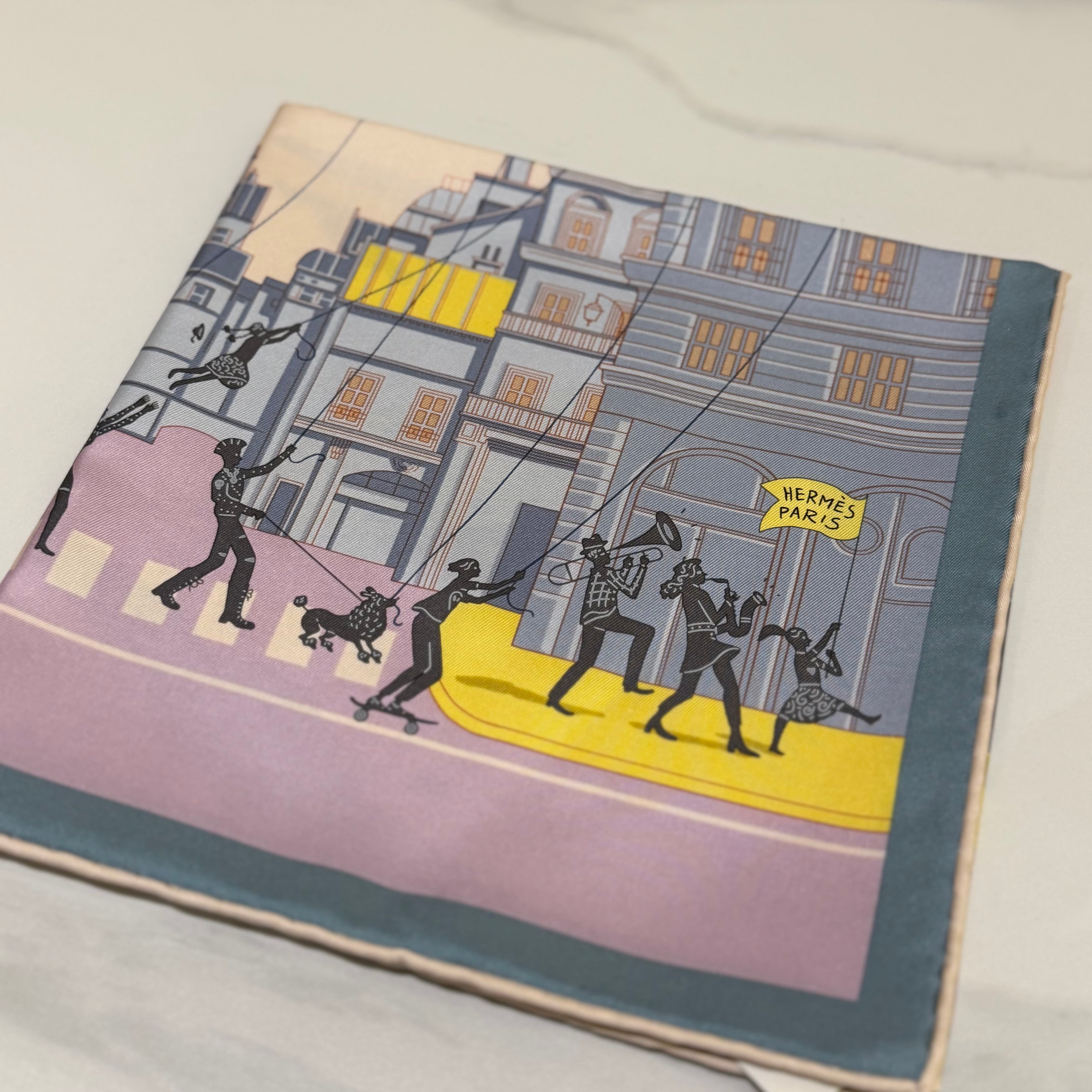 HERMES CARRE TWILL SILK SCARF