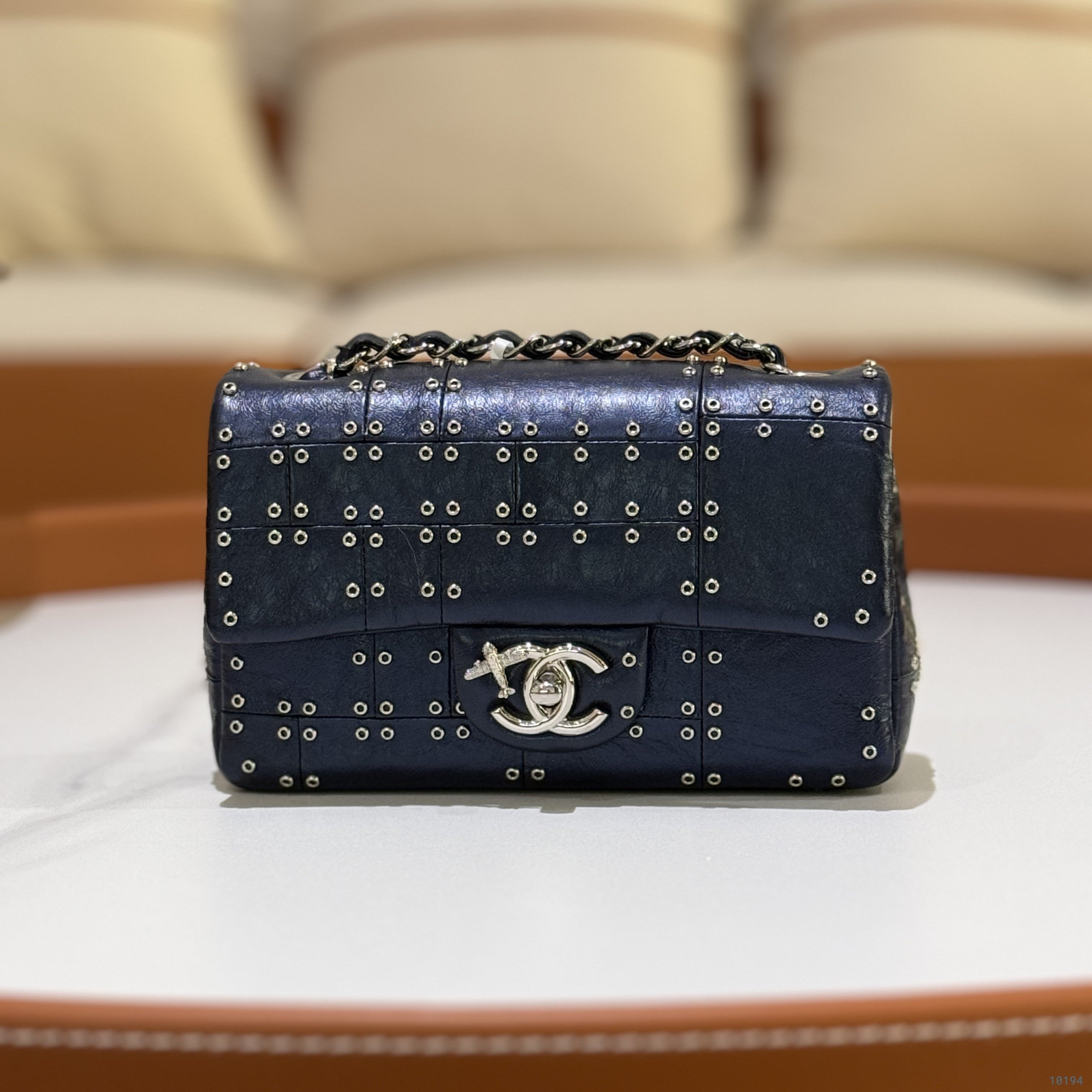 CHANEL CLASSIC FLAP MINI | COLLINS RAIN