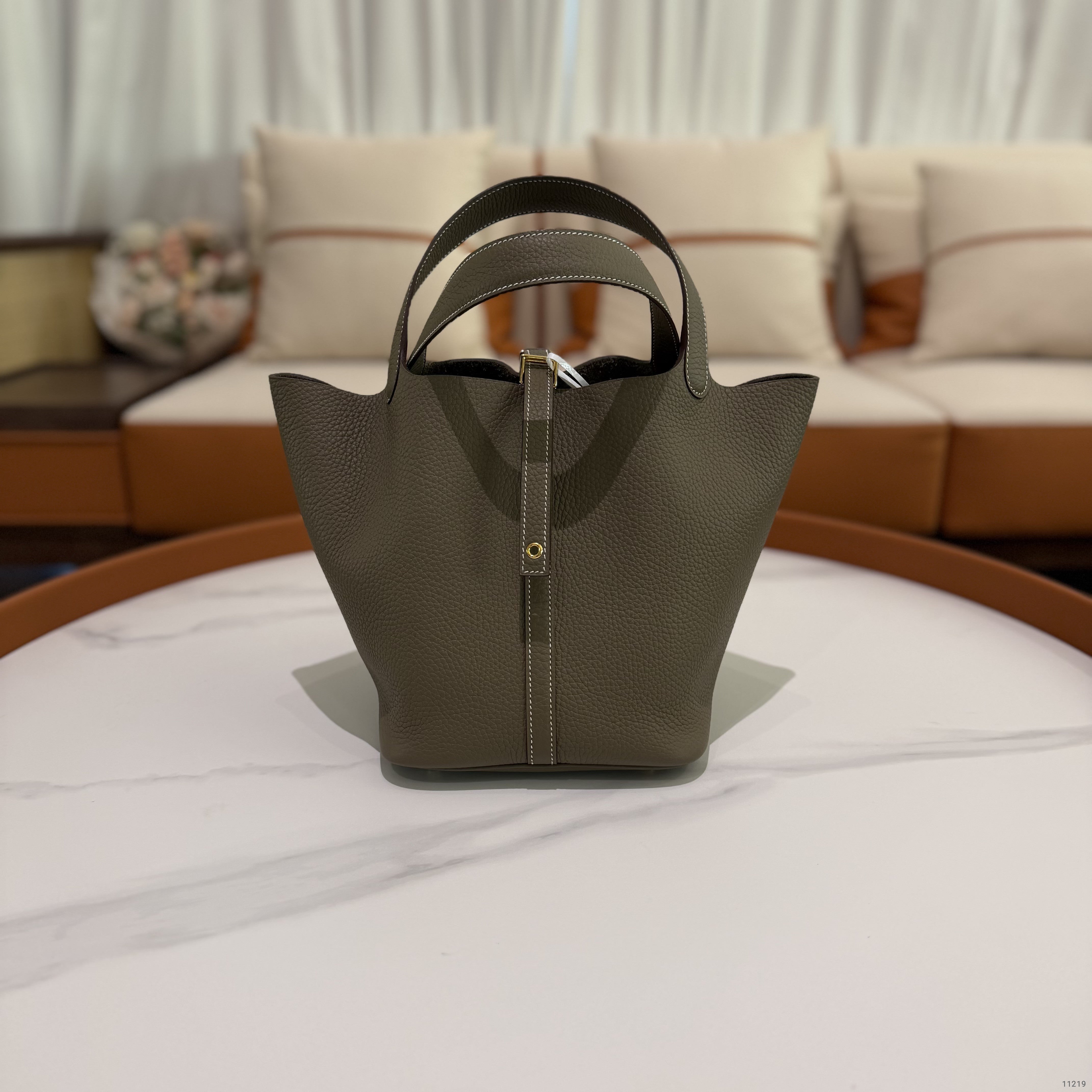 HERMES Picotin 22 8Q Malfa Grey (K Stamp)