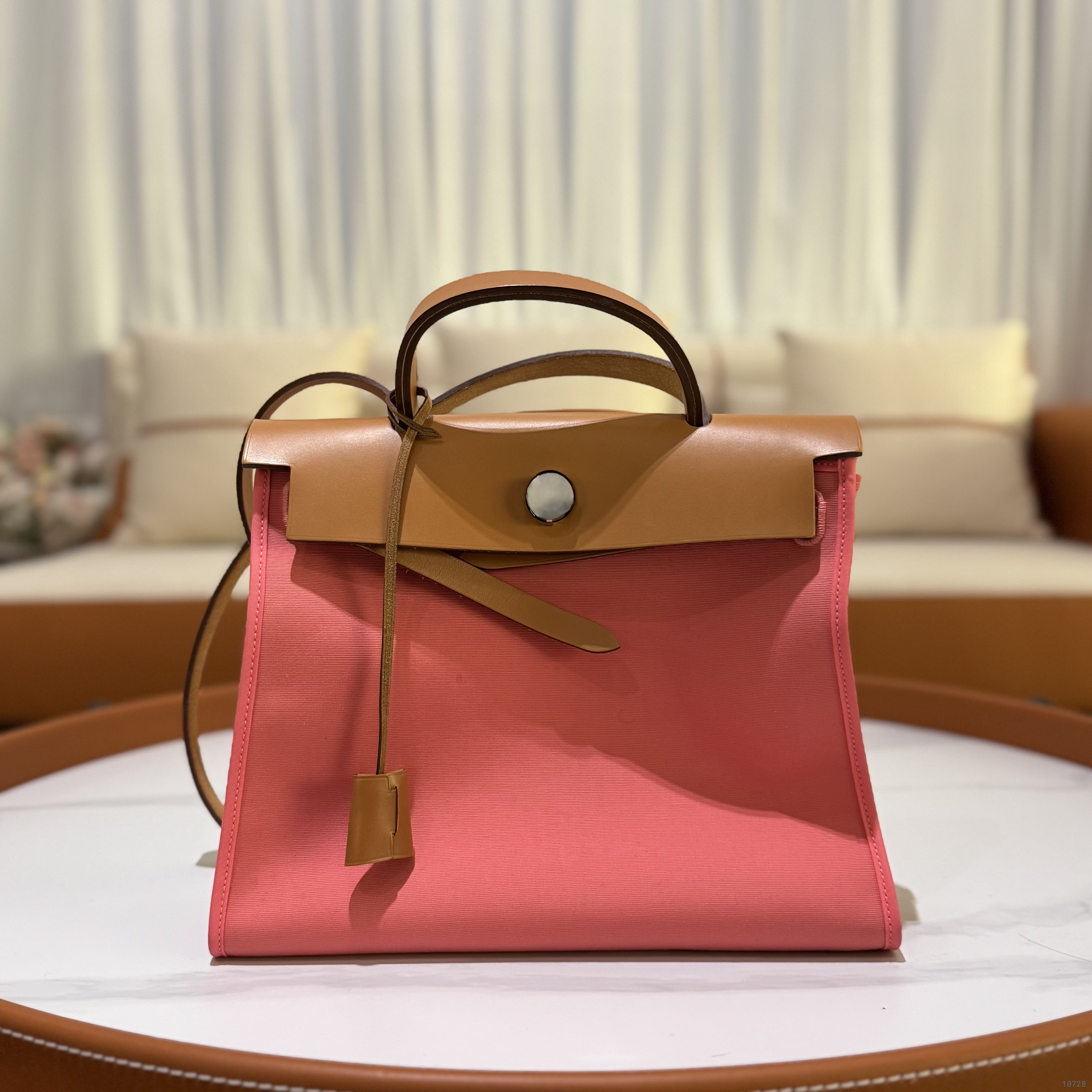 HERMES HERBAG 31 STAMP A