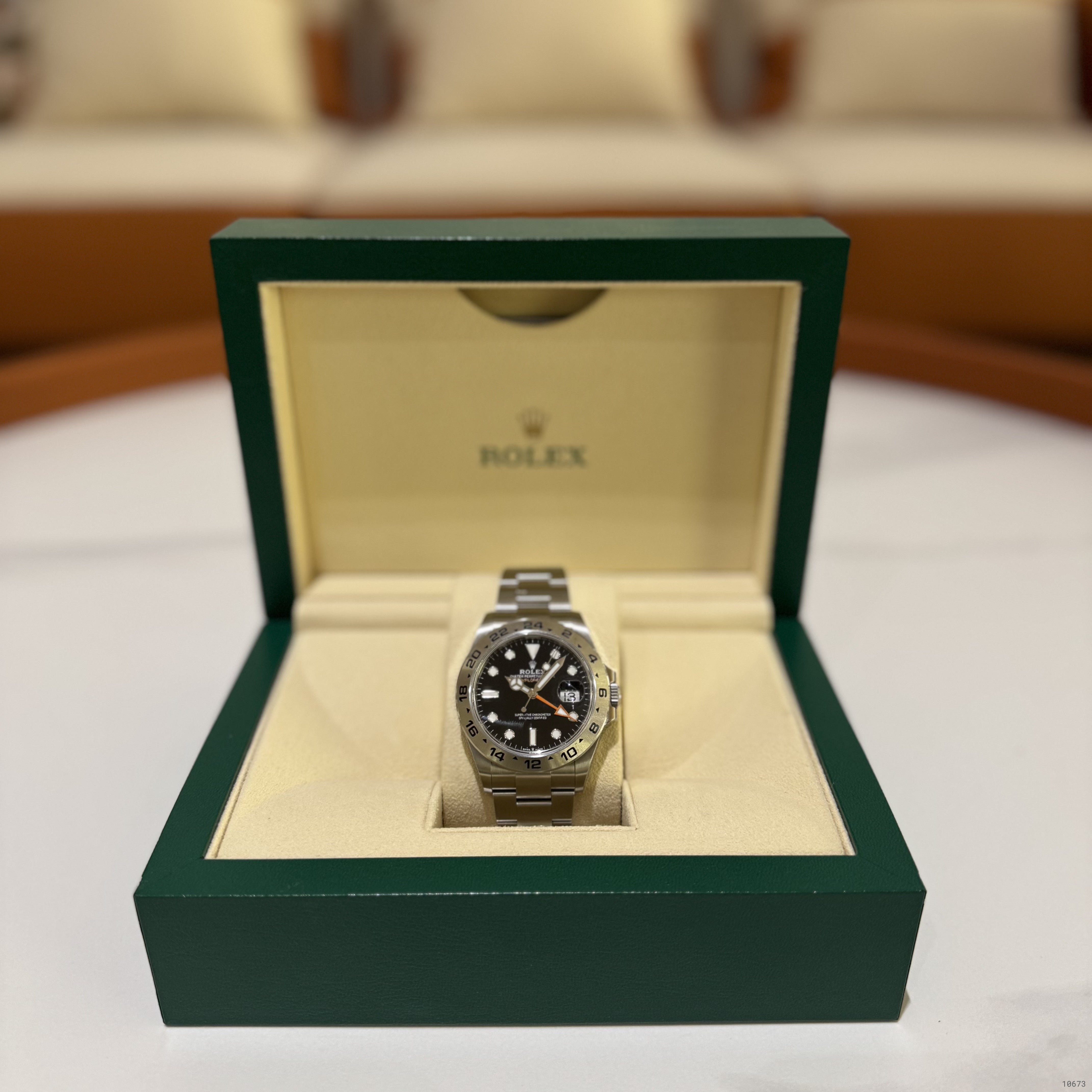 ROLEX OYSTER PERPETUAL DATE 226570-002 EXPLORER II AUTOMATIC OYSTERSTEEL