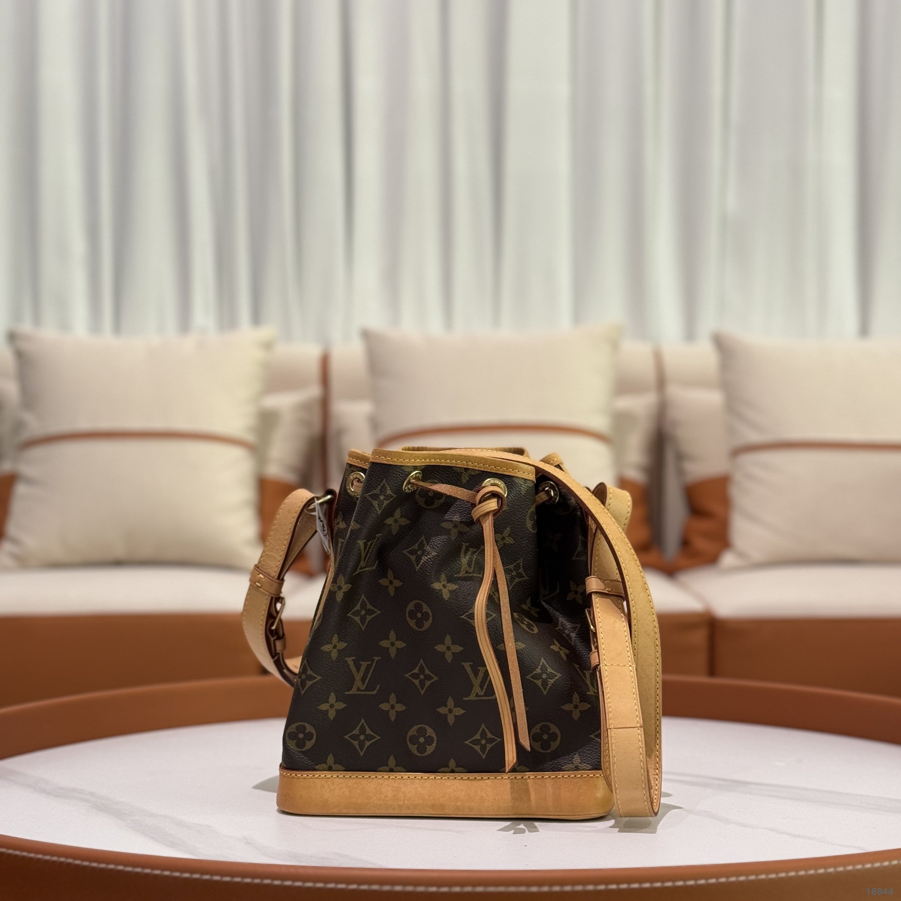 LOUIS VUITTON NOÉ BB DRAWSTRING BUCKET SHOULDER BAG