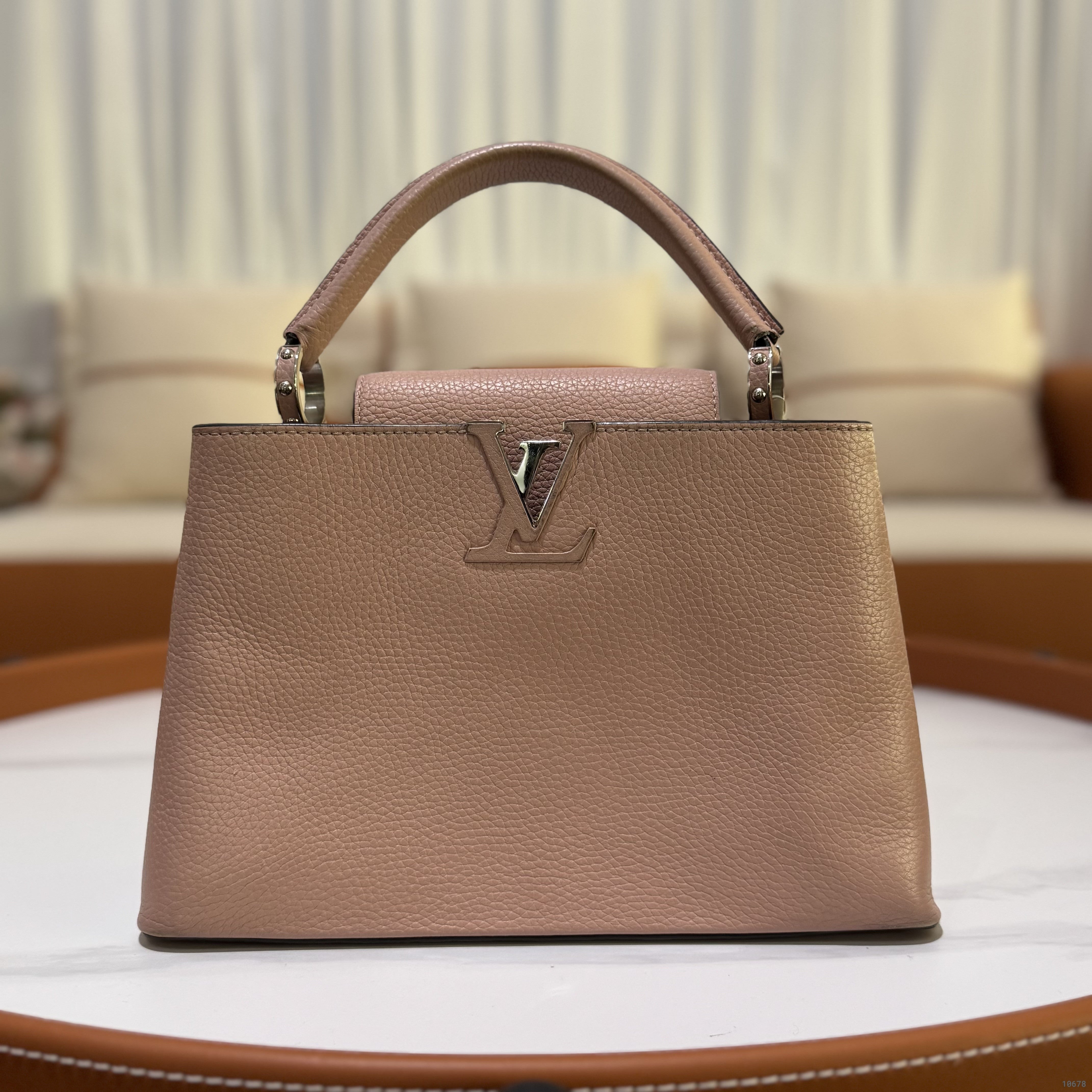 LOUIS VUITTON CAPUCINES MEDIUM PINK LEATHER WITH SILVER HANDLE HARDWARE