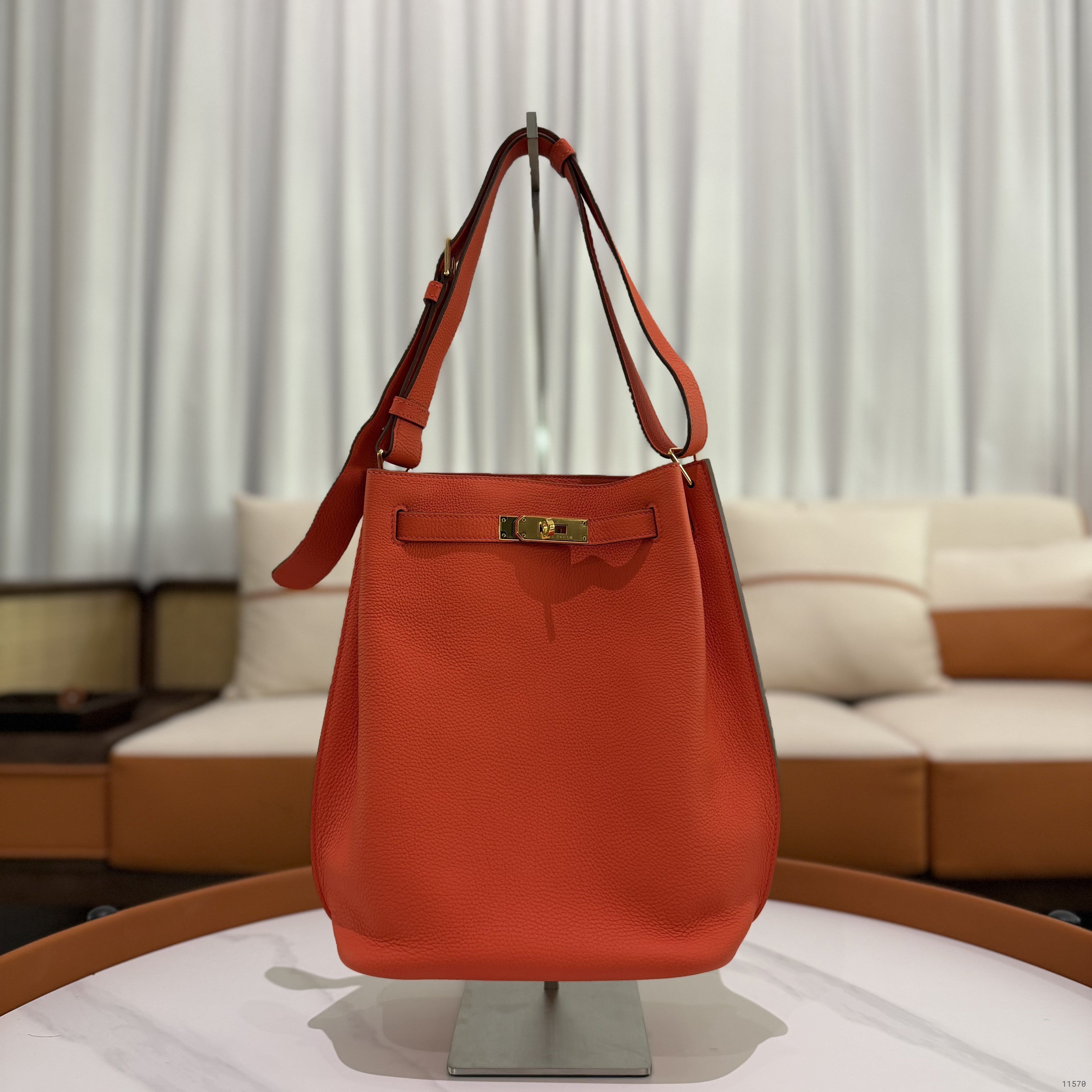 Hermes So Kelly 26 Orange-Red Bucket Shopping Bag (Stamp T)