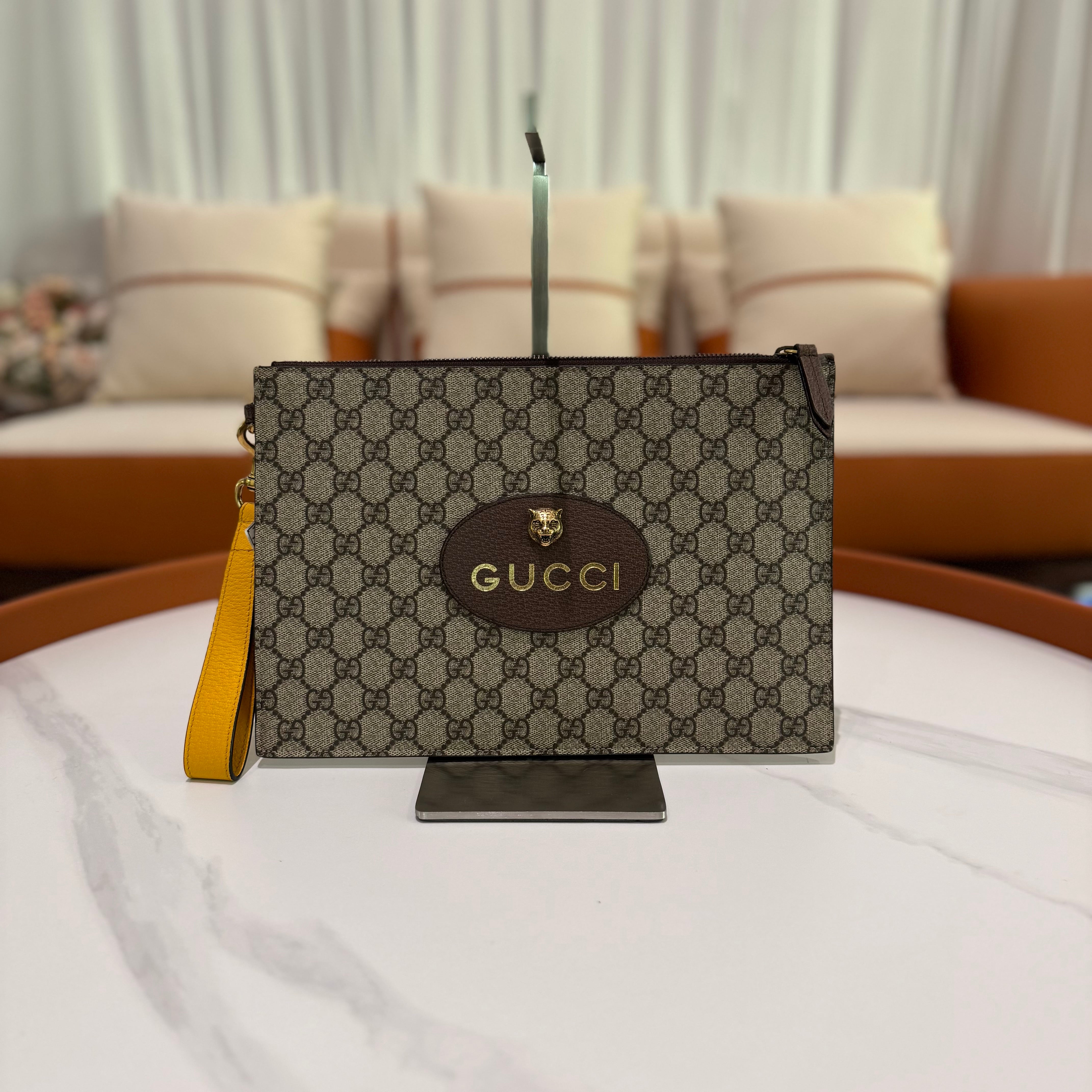 GUCCI METAL TIGER HEAD CLUTCH