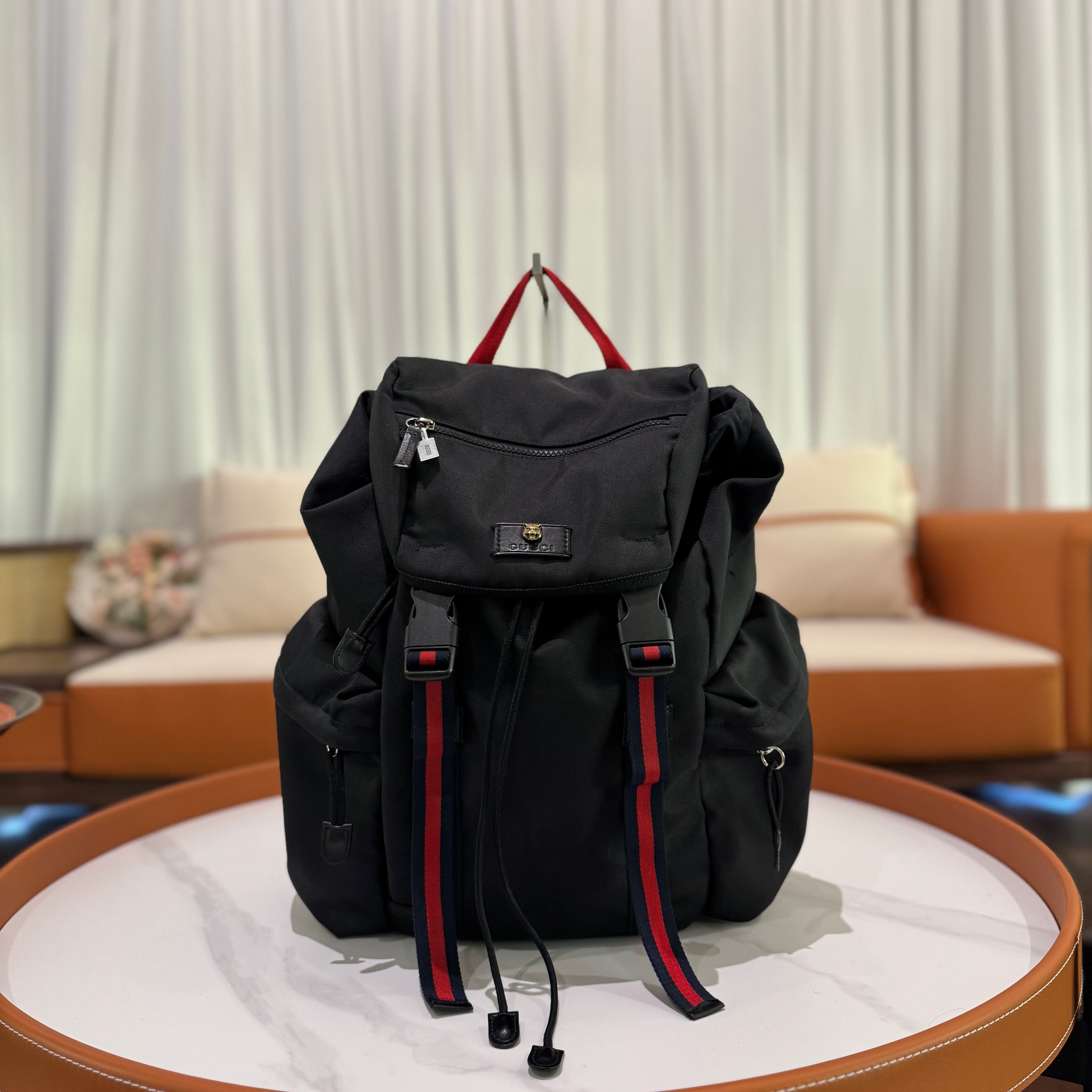 GUCCI BLACK TIGER HEAD BACKPACK