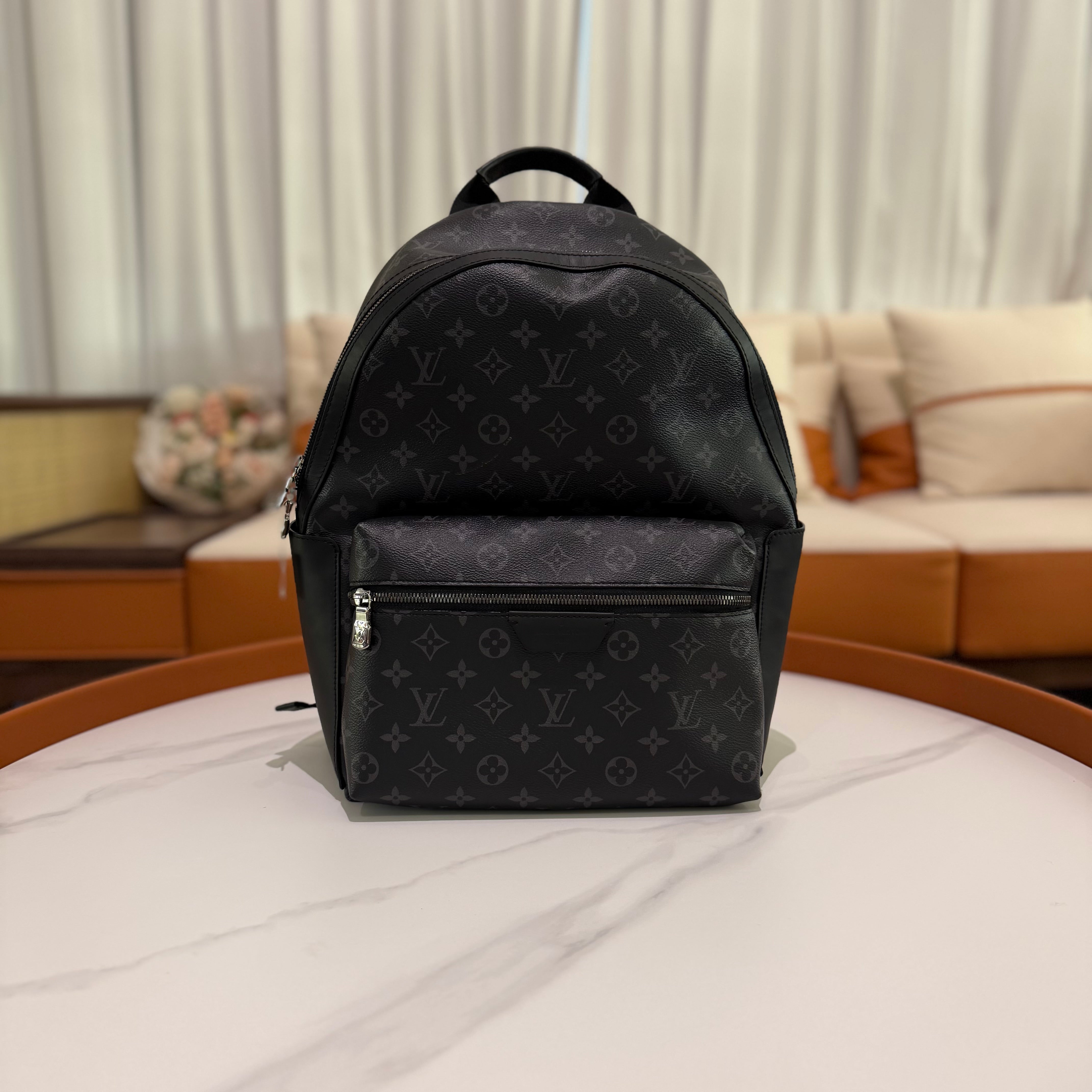 LOUIS VUITTON DISCOVERY APOLLO BLACK WARRIOR BACKPACK