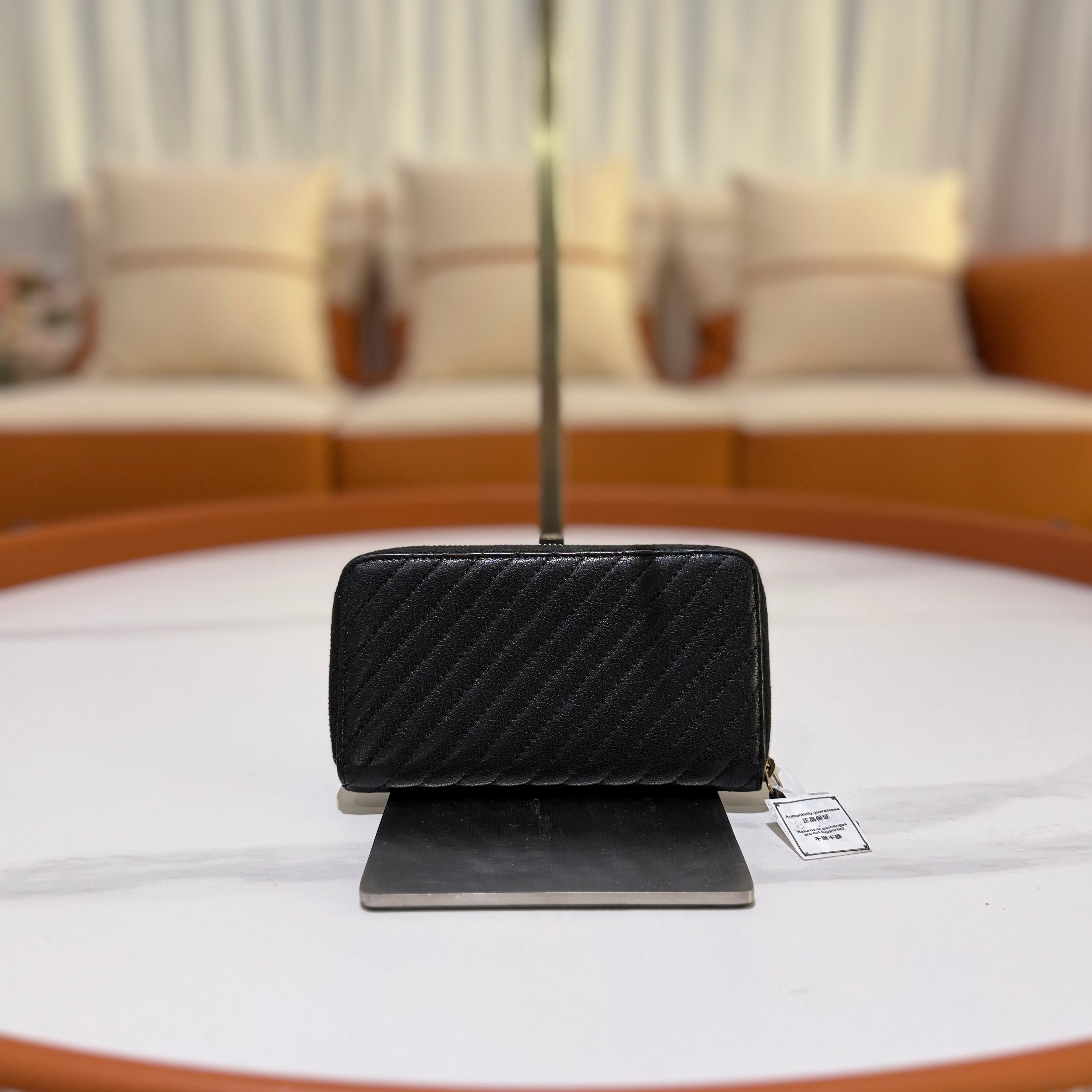 CHANEL MEDIUM ZIP WALLET BLACK WITH GOLD HARDWARE