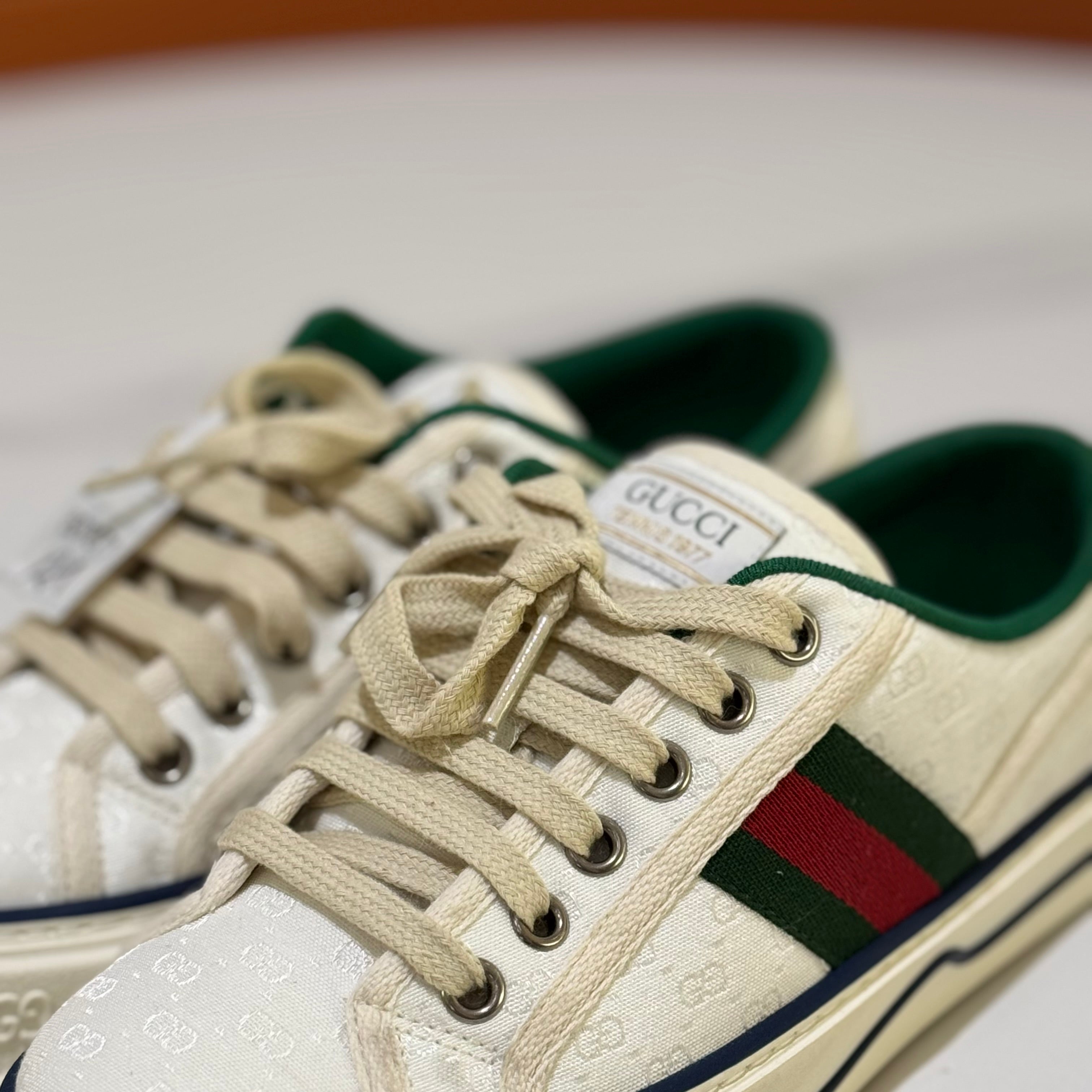 GUCCI CANVAS WOMEN'S SHOES