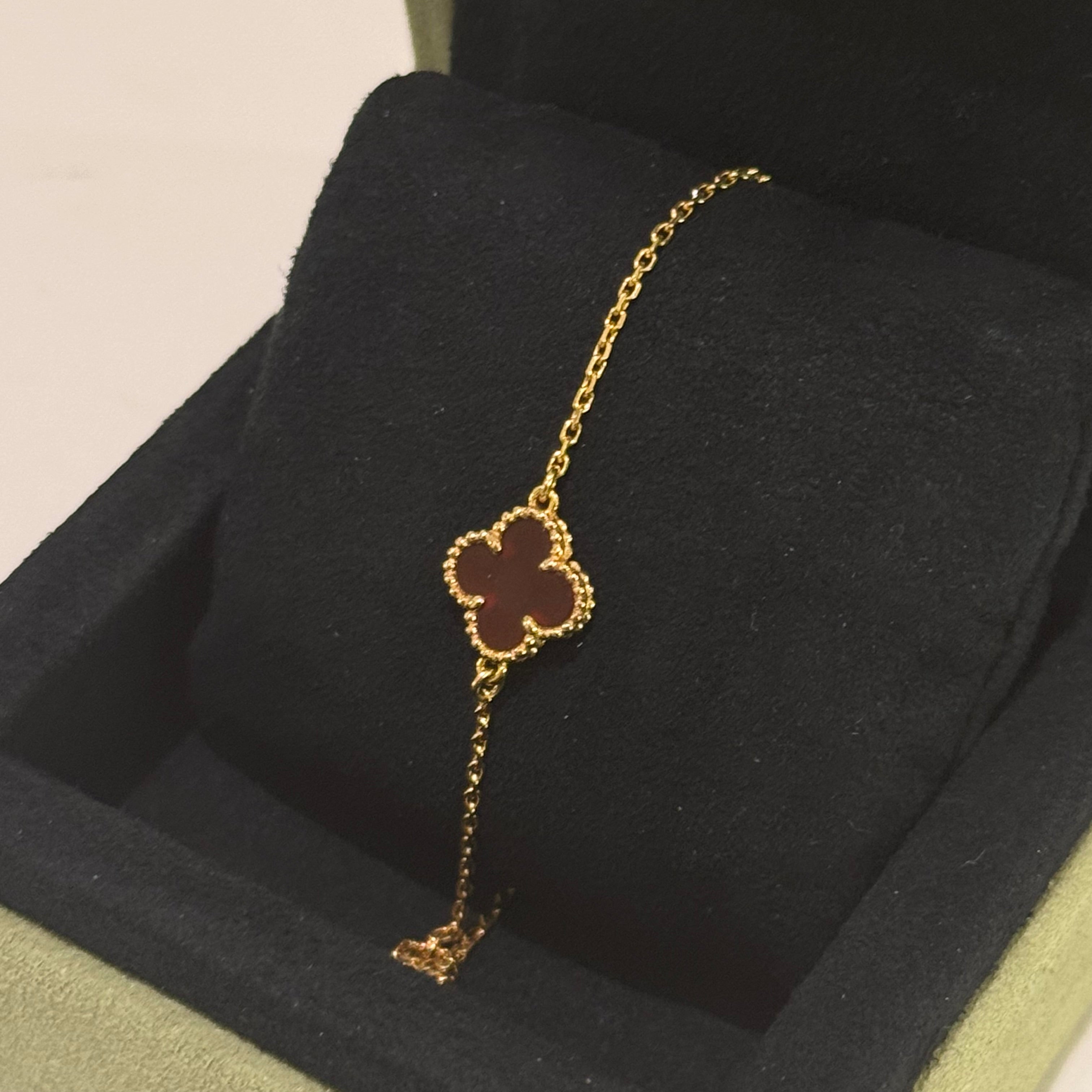 VAN CLEEF & ARPELS ALHAMBRA SMALL RED FLOWER BRACELET 18K YELLOW GOLD