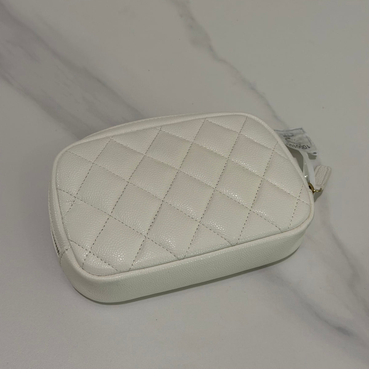 Chanel White Caviar Leather Cosmetic Pouch | CHANEL