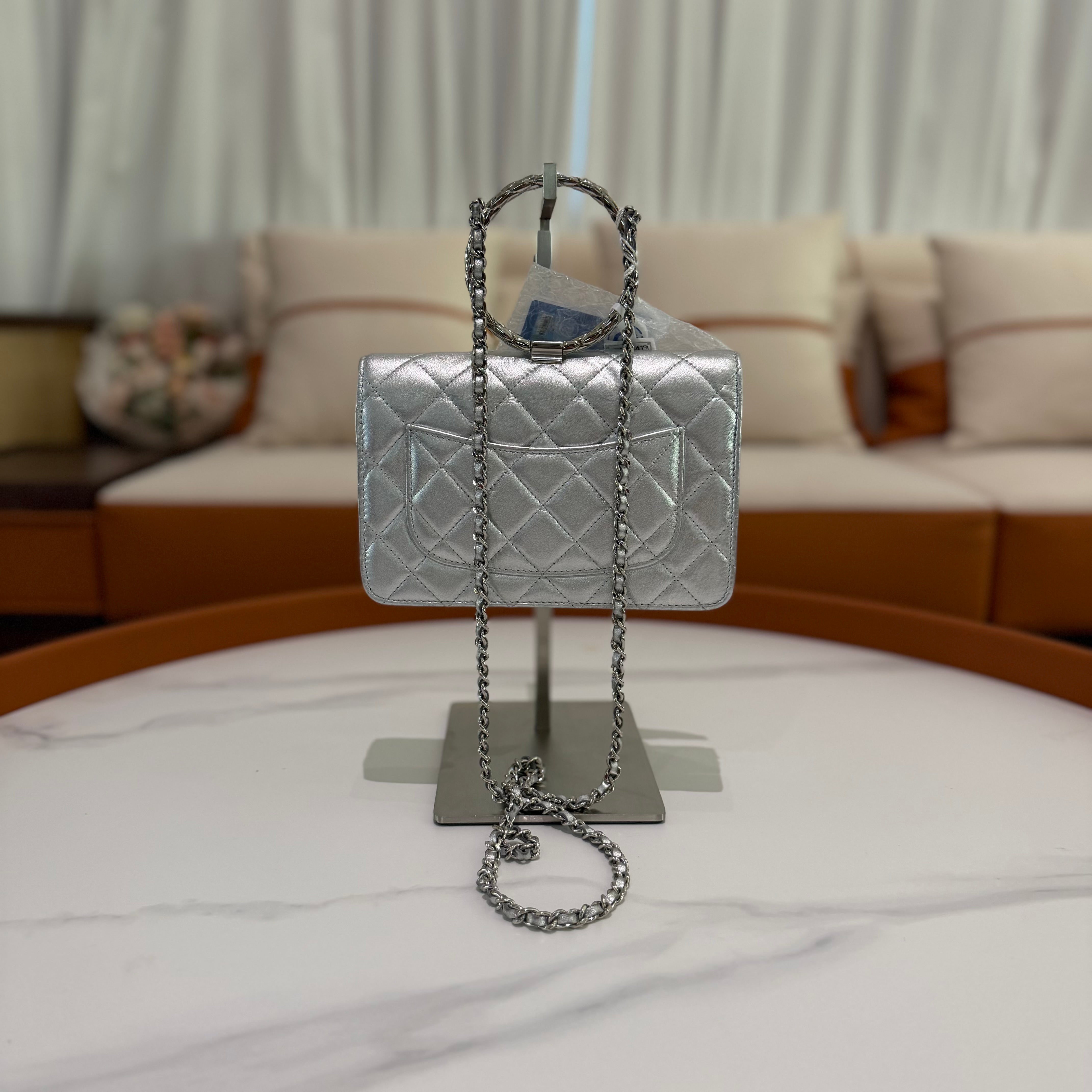 CHANEL WOC Silver Round-Ring Chain Wallet