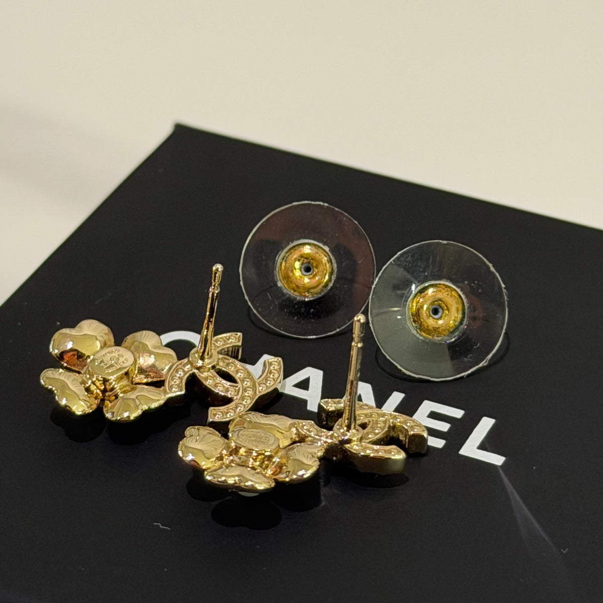 Chanel Double CC Four-Leaf Clover Pearl and Crystal Earrings | CHANEL