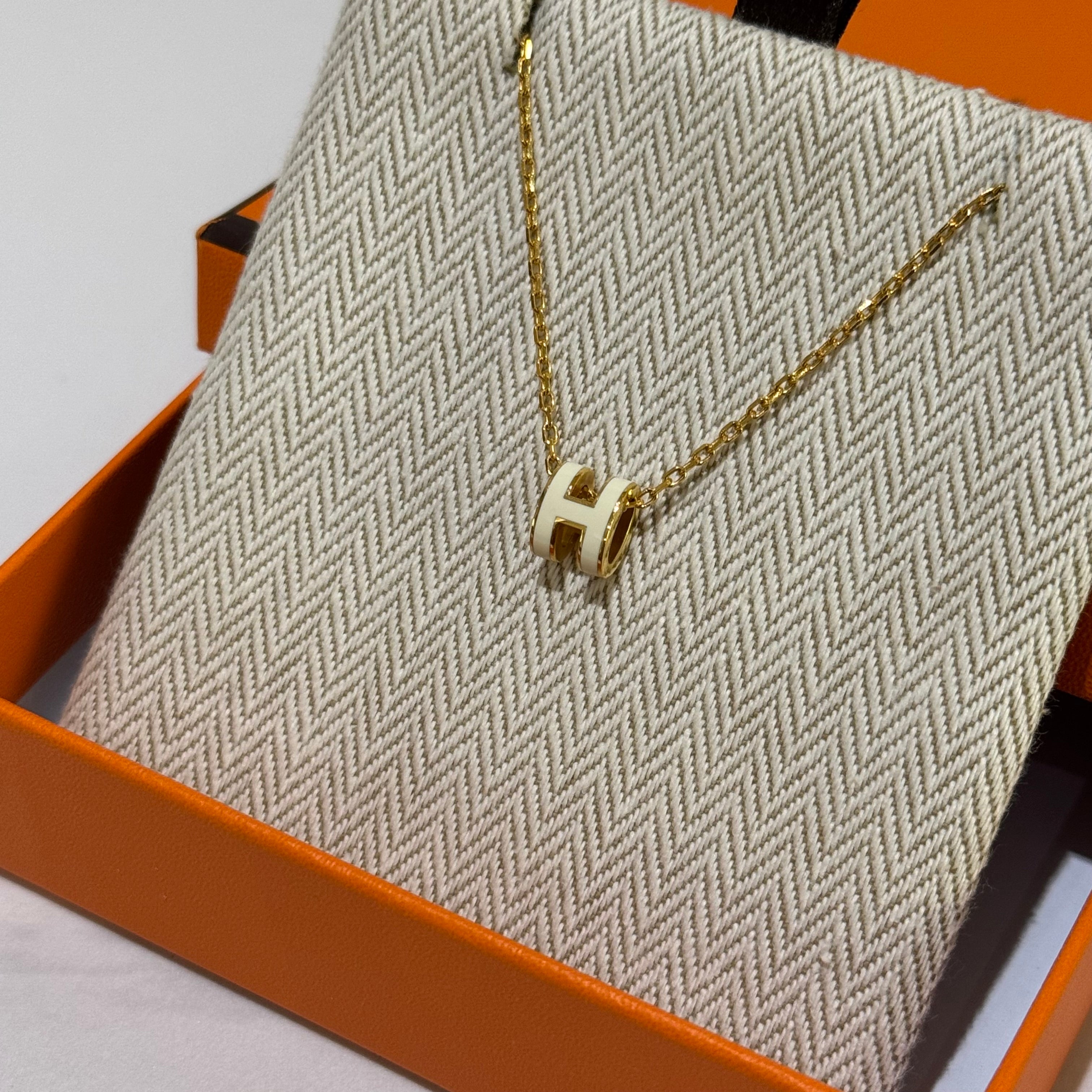 HERMES MINI POP H NECKLACE WHITE WITH ROSE GOLD