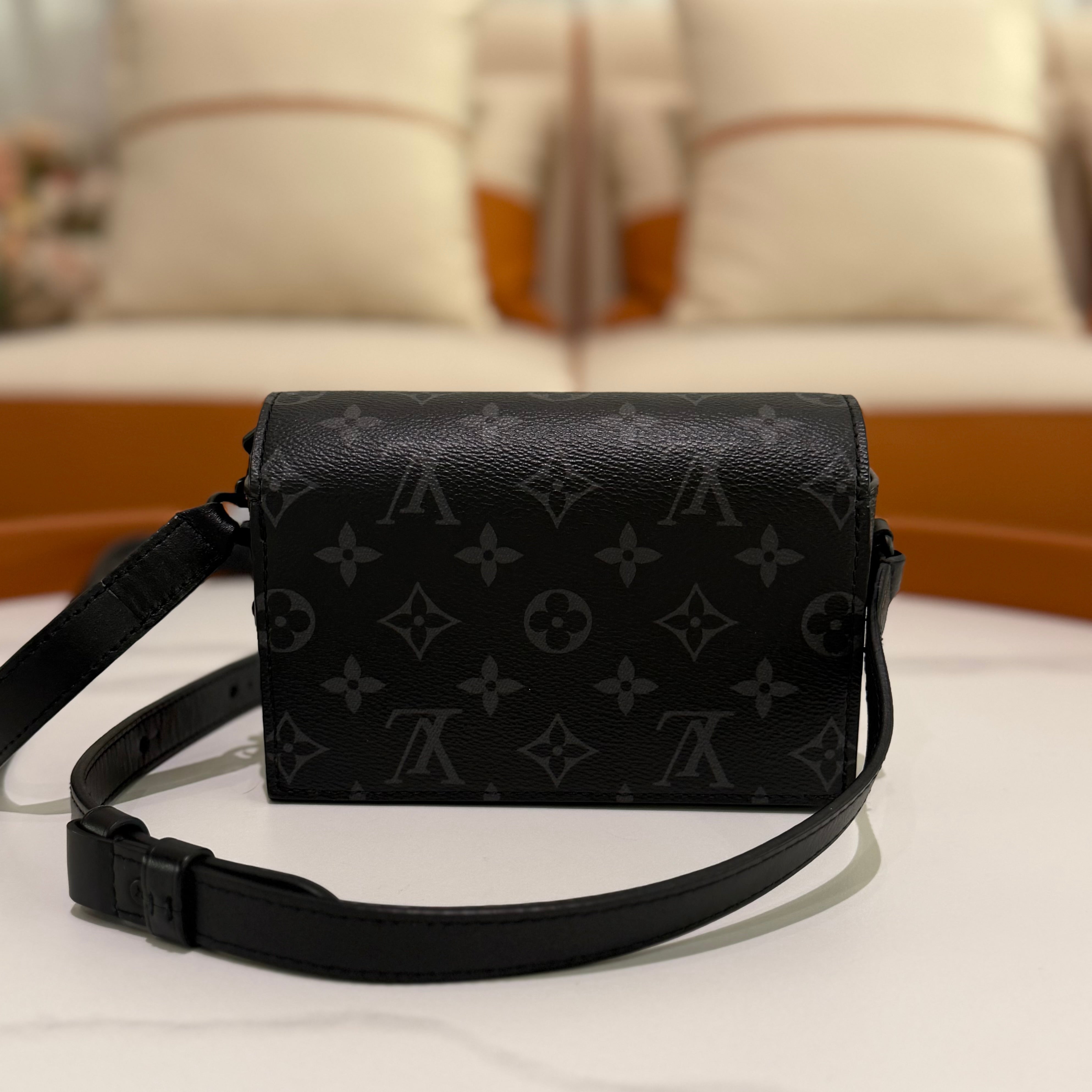LOUIS VUITTON STEAMER CLASSIC MONOGRAM SMALL TRUNK BAG