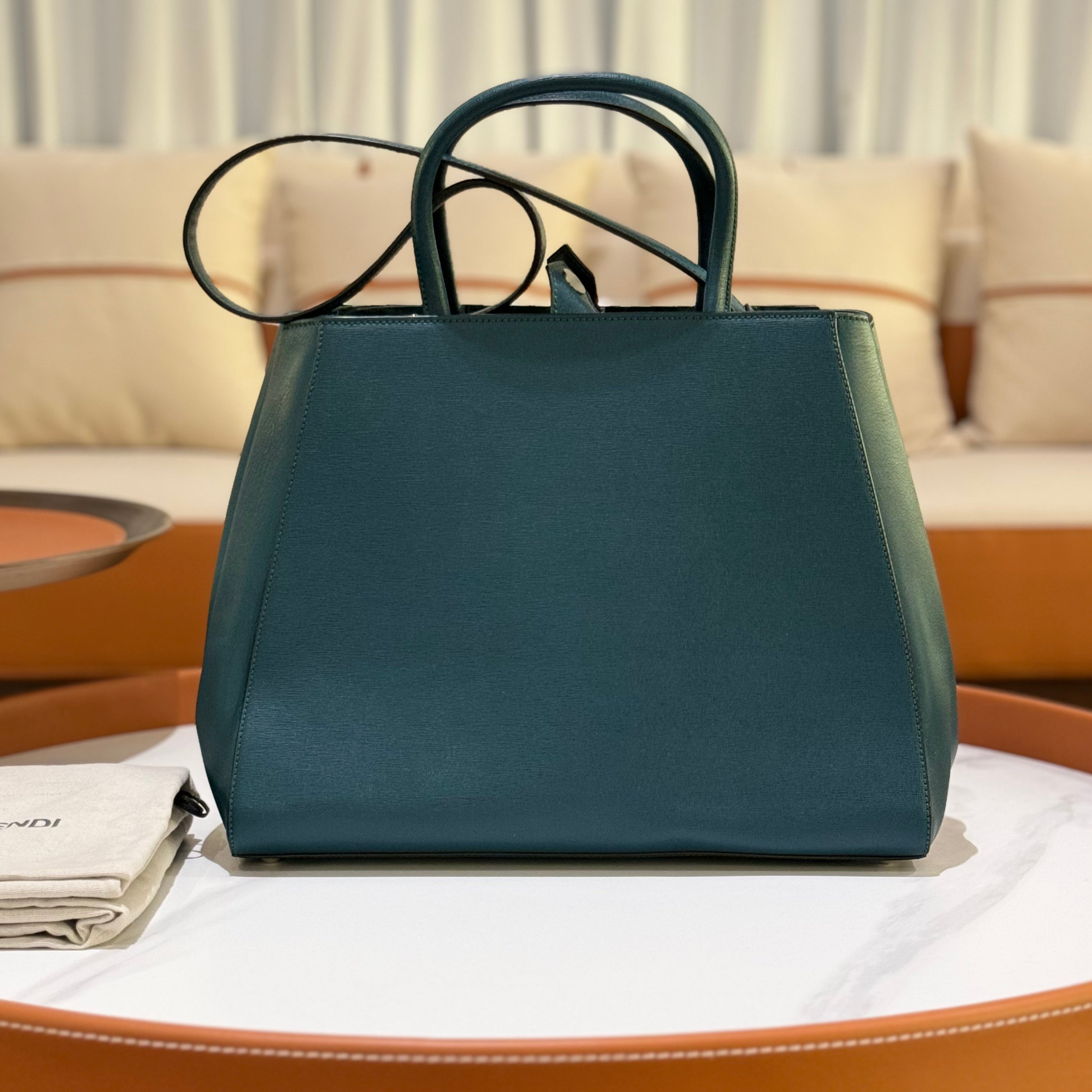 FENDI 2JOURS HANDBAG | COLLINS RAIN