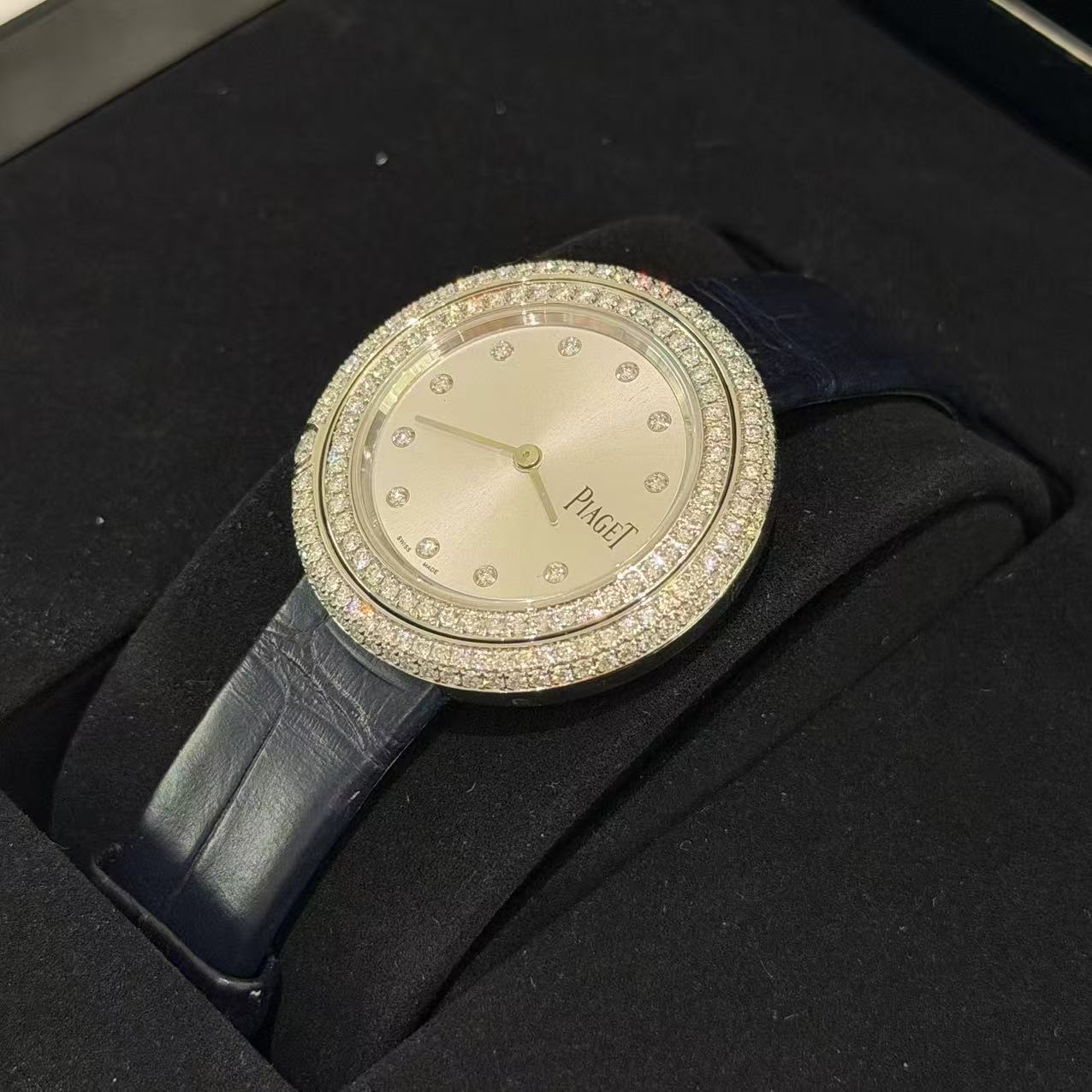 Piaget Possession G0A43090 18K White Gold Watch (After-Set Diamonds)