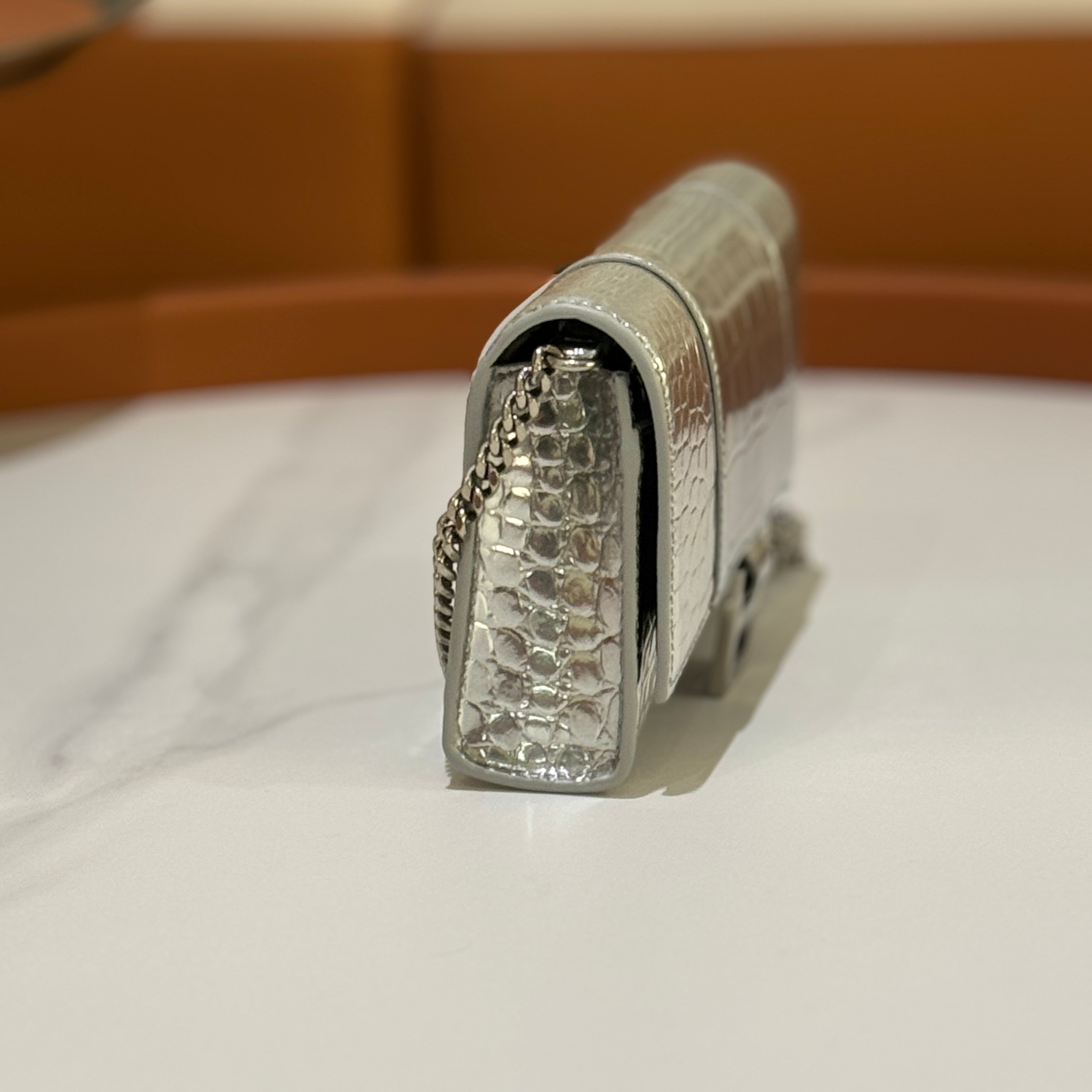 BALENCIAGA HOURGLASS SMALL HANDBAG | COLLINS RAIN