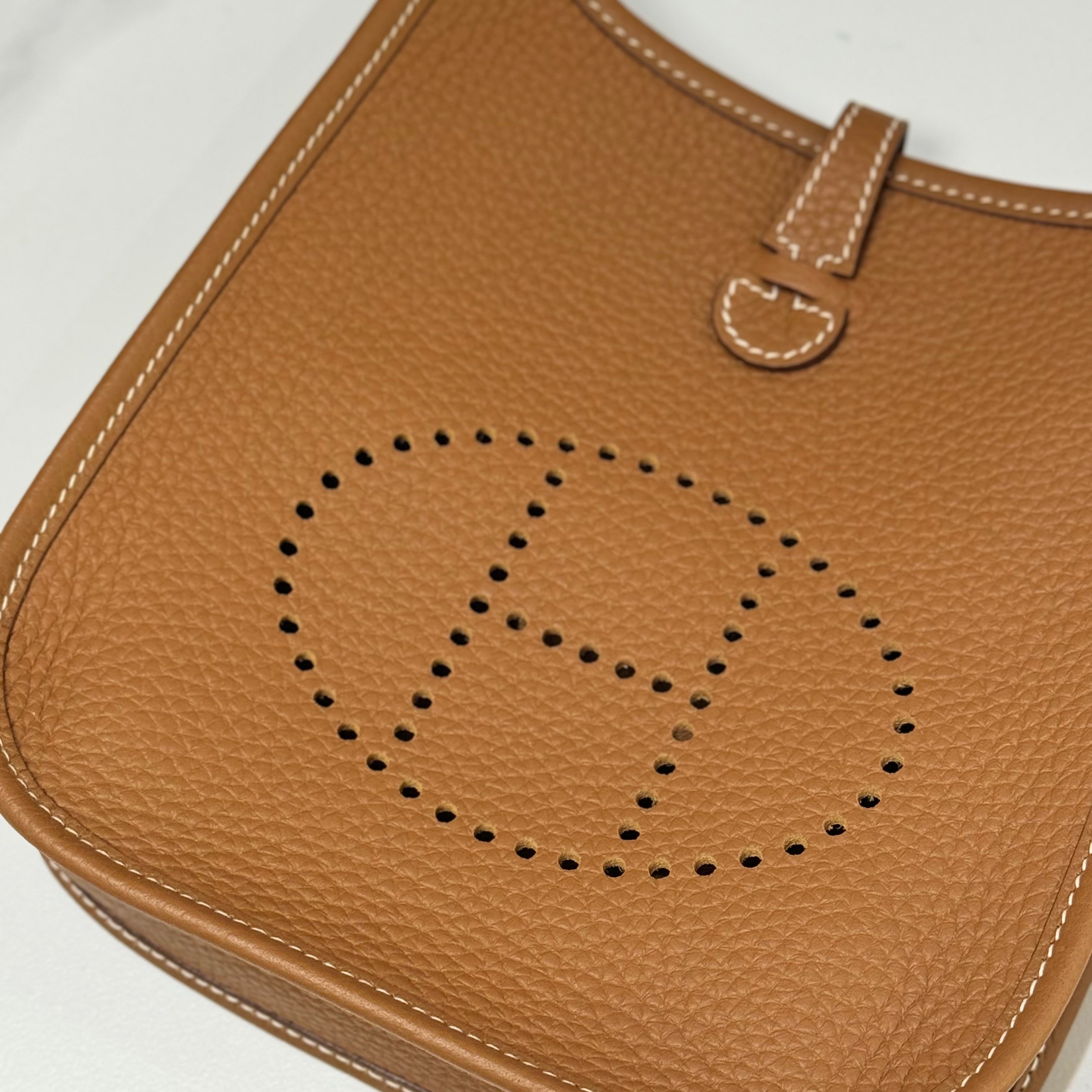 HERMES MINI EVELYN GOLD BROWN STAMP W