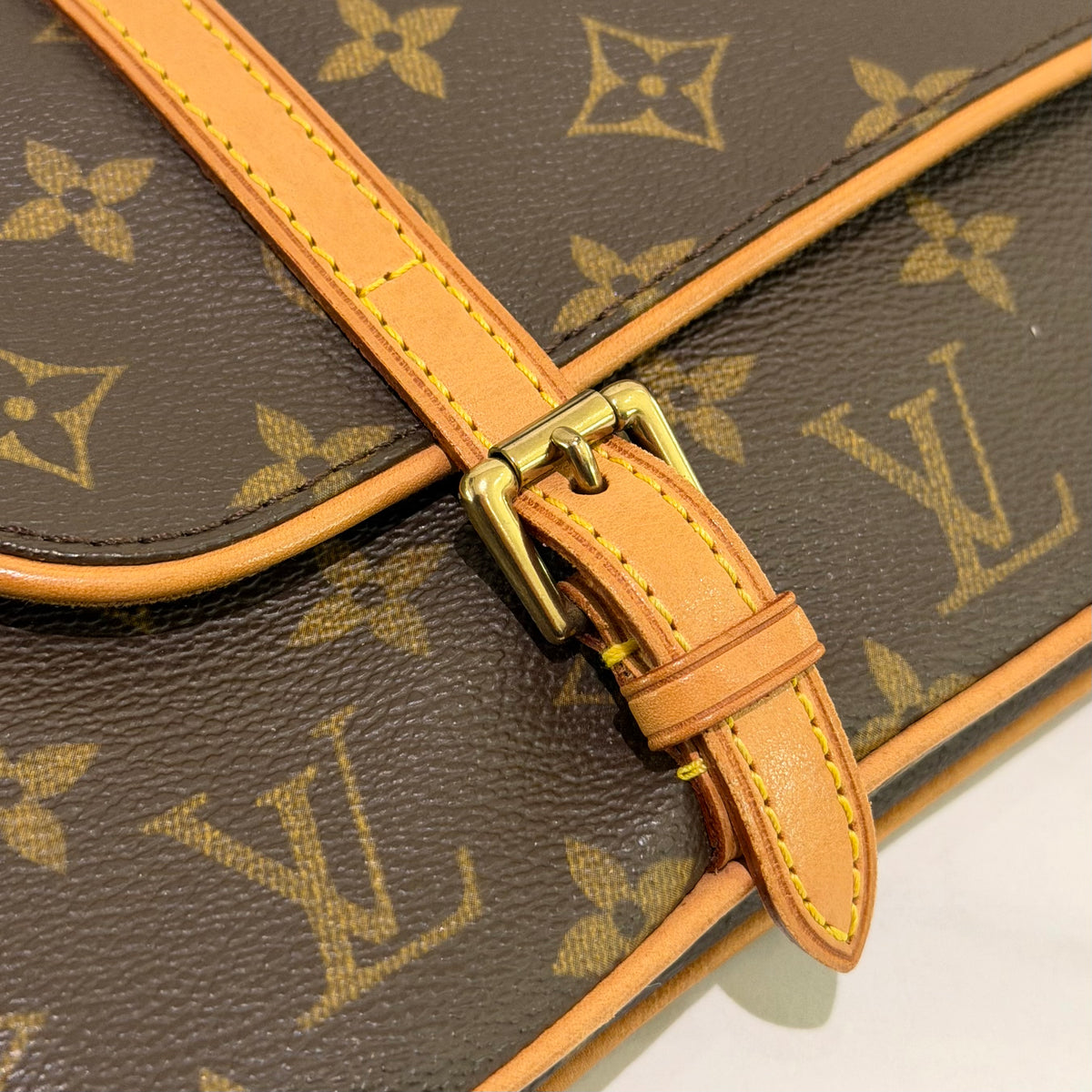 Louis Vuitton Vintage Medium Shoulder Bag