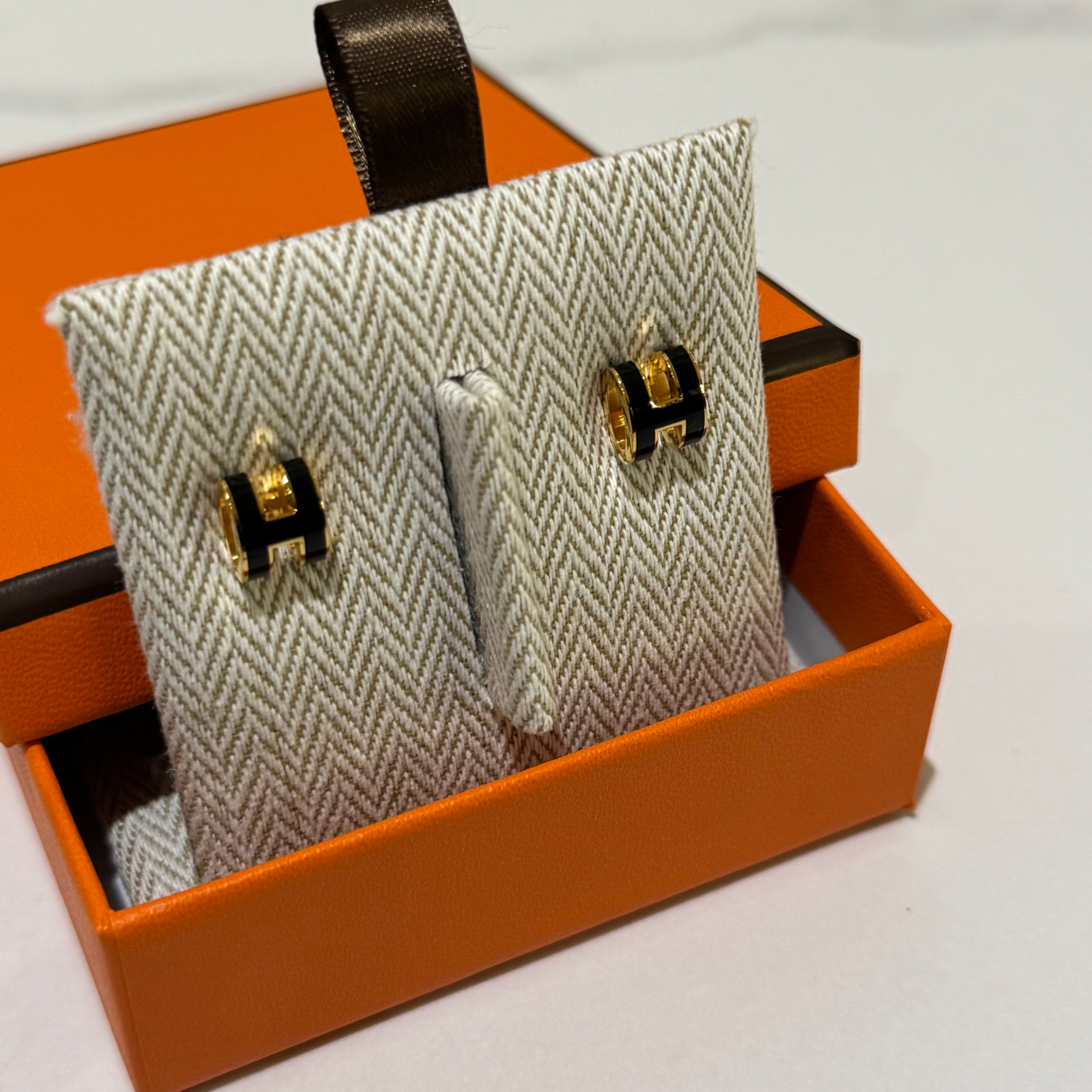 HERMES MINI POP H BLACK MINI EARRINGS