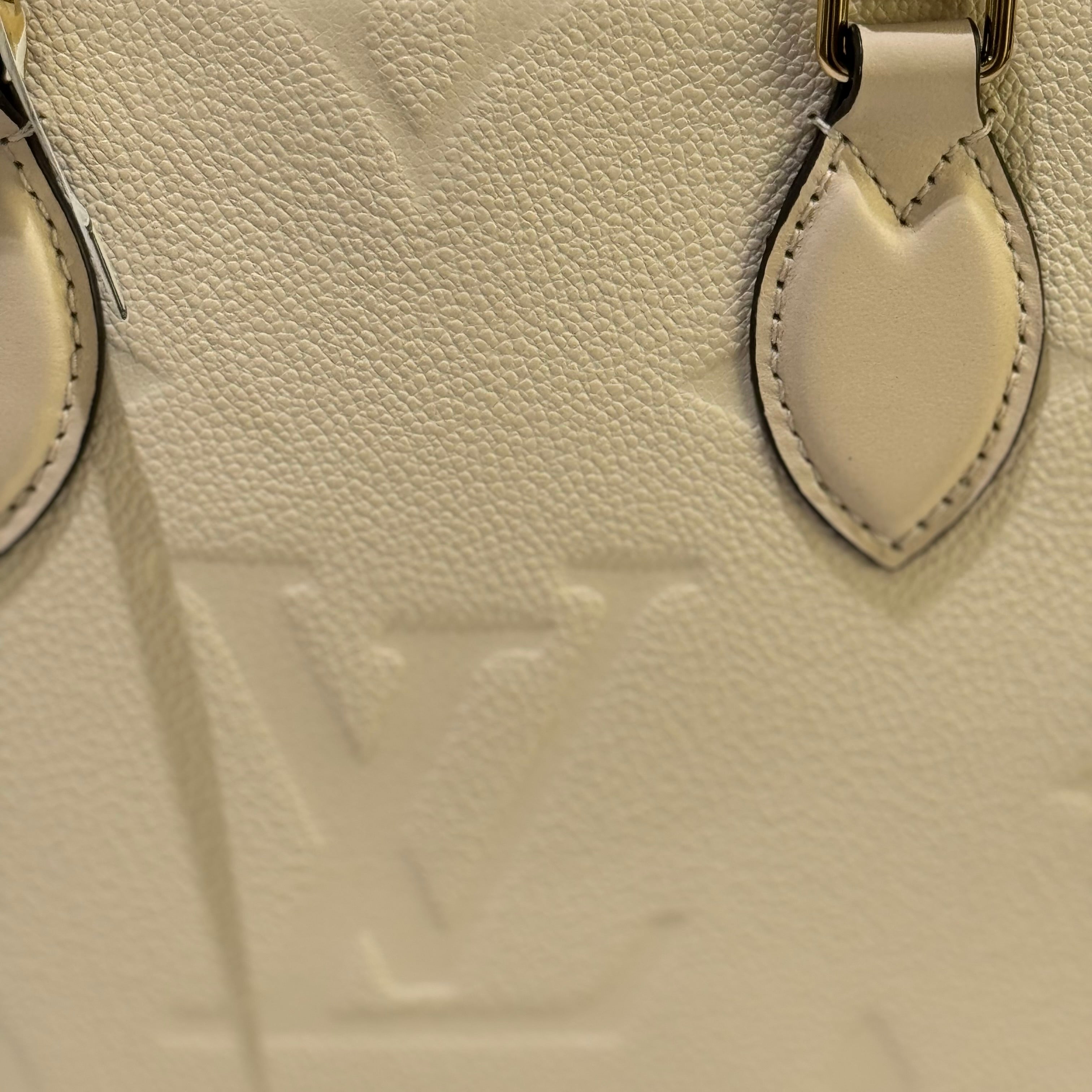 LOUIS VUITTON ON THE GO TOTE CREAM FULL LEATHER