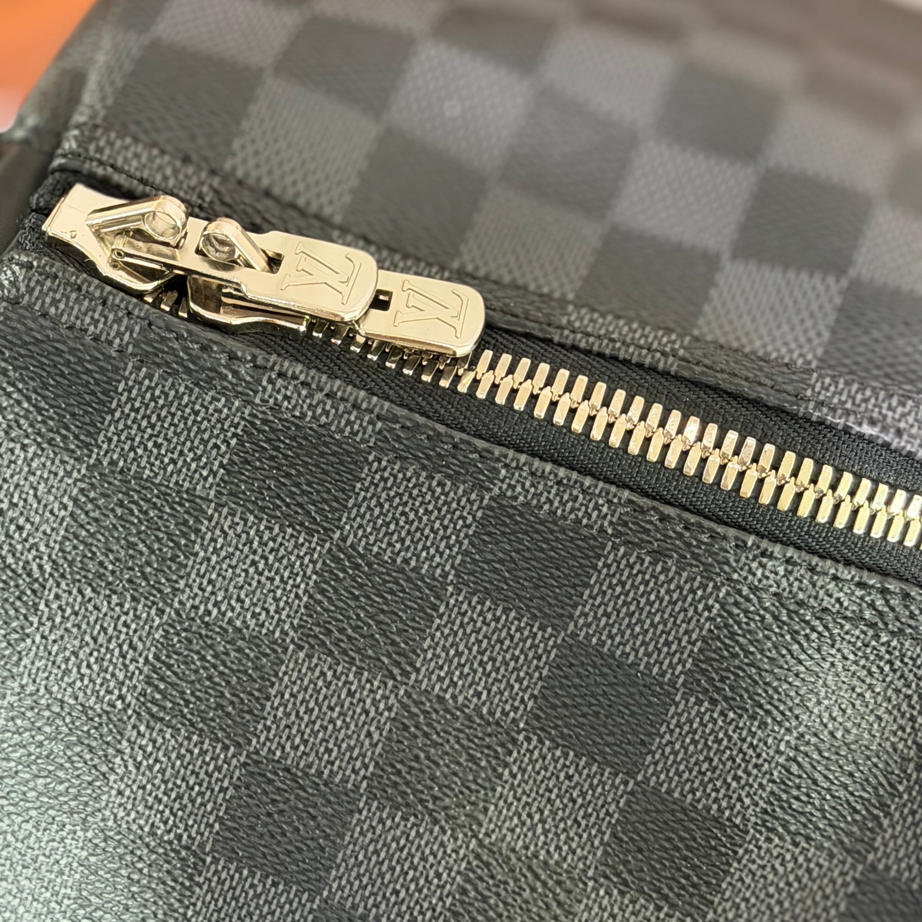 Louis Vuitton Keepall 55 Damier Canvas Top Handle Shoulder Bag