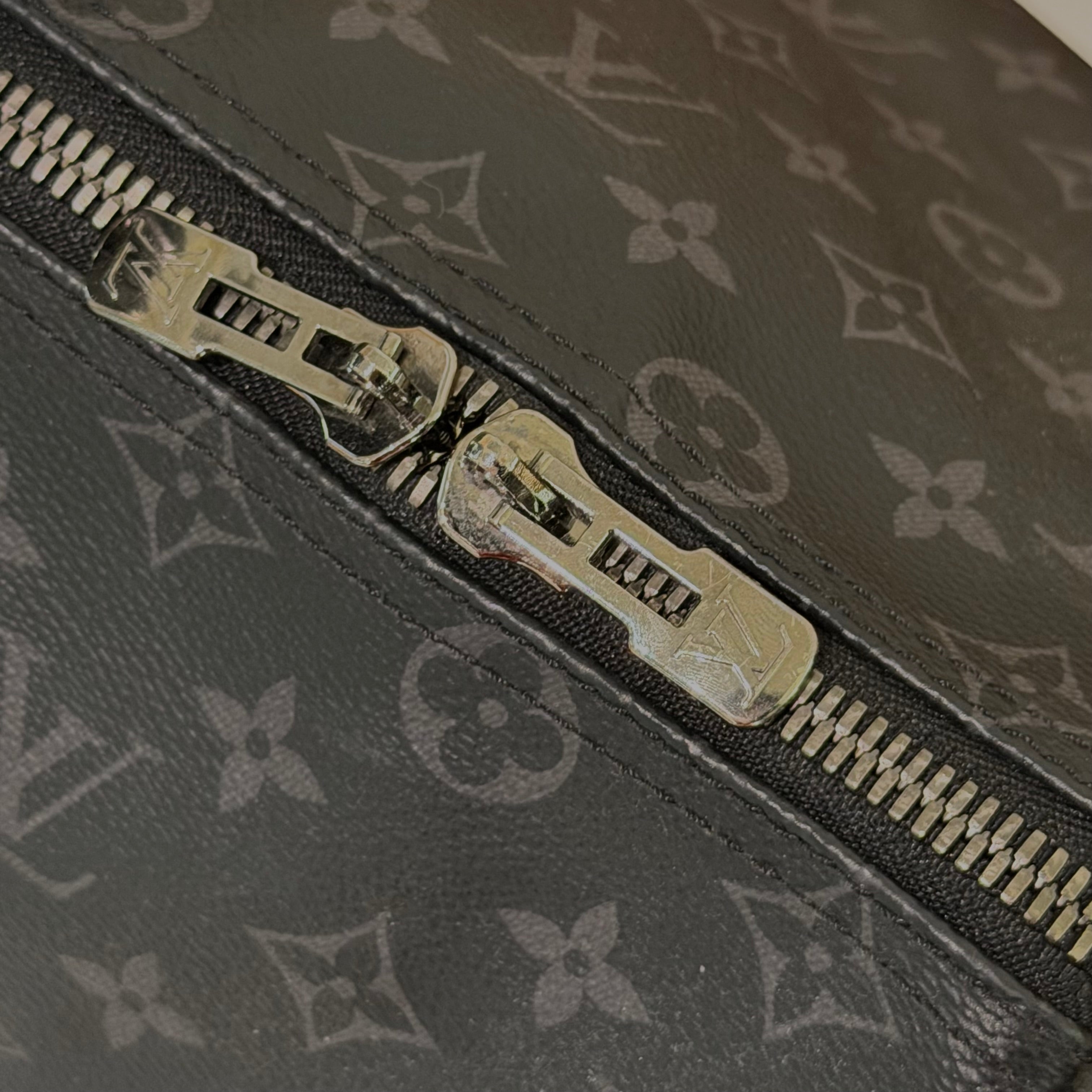 Louis Vuitton Keepall 45 Black Monogram