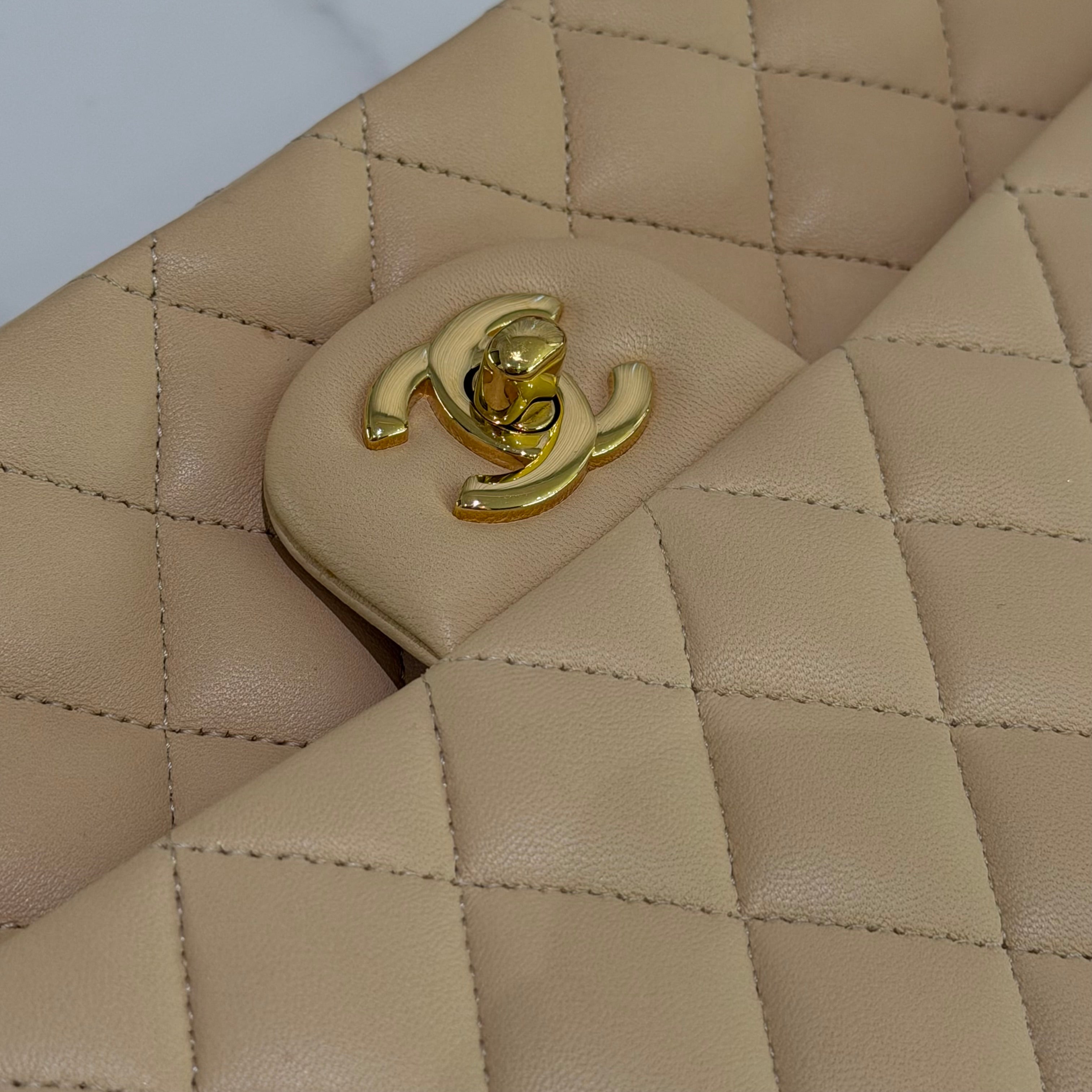 Chanel Classic Flap Medium Beige Lambskin with Gold Hardware