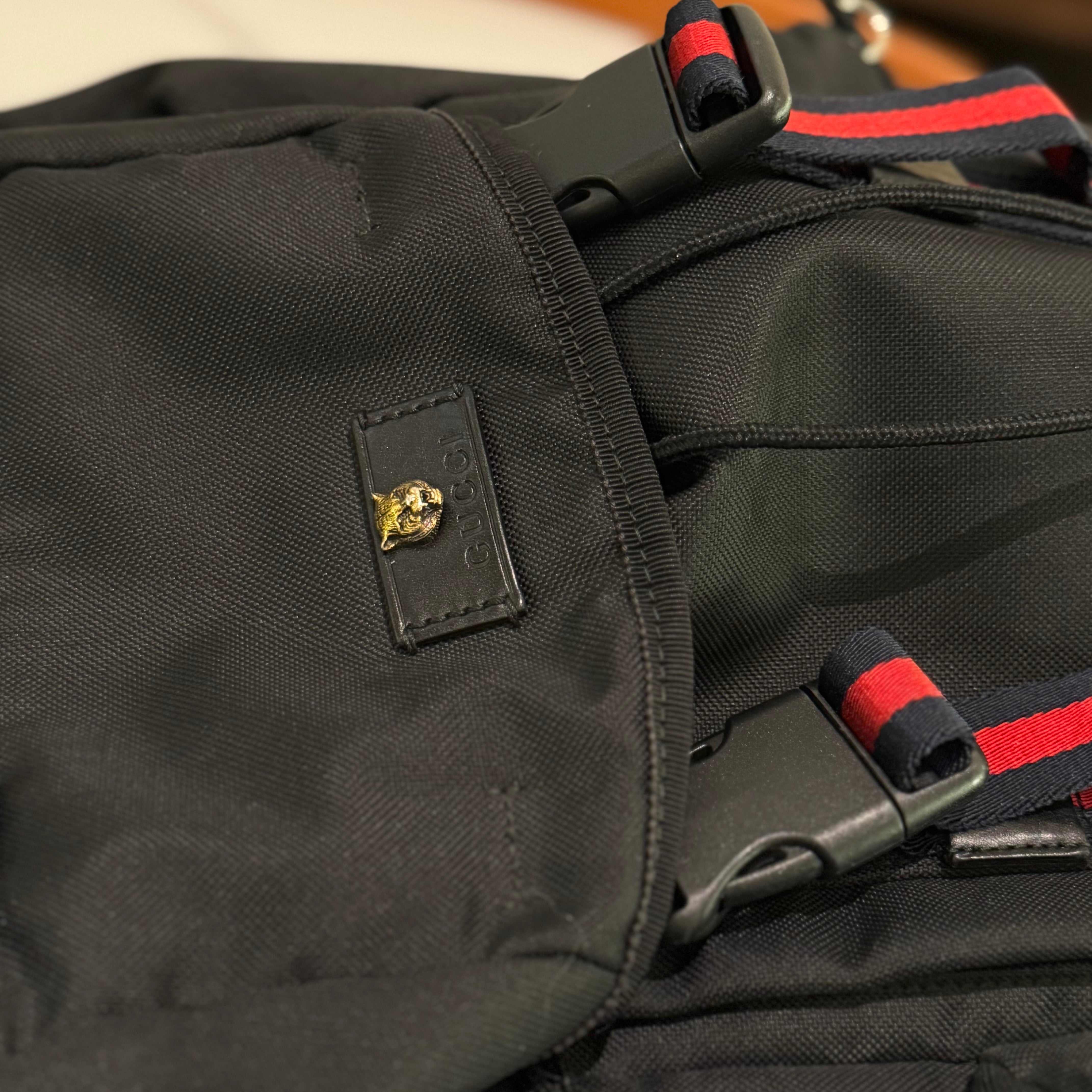 GUCCI BLACK TIGER HEAD BACKPACK