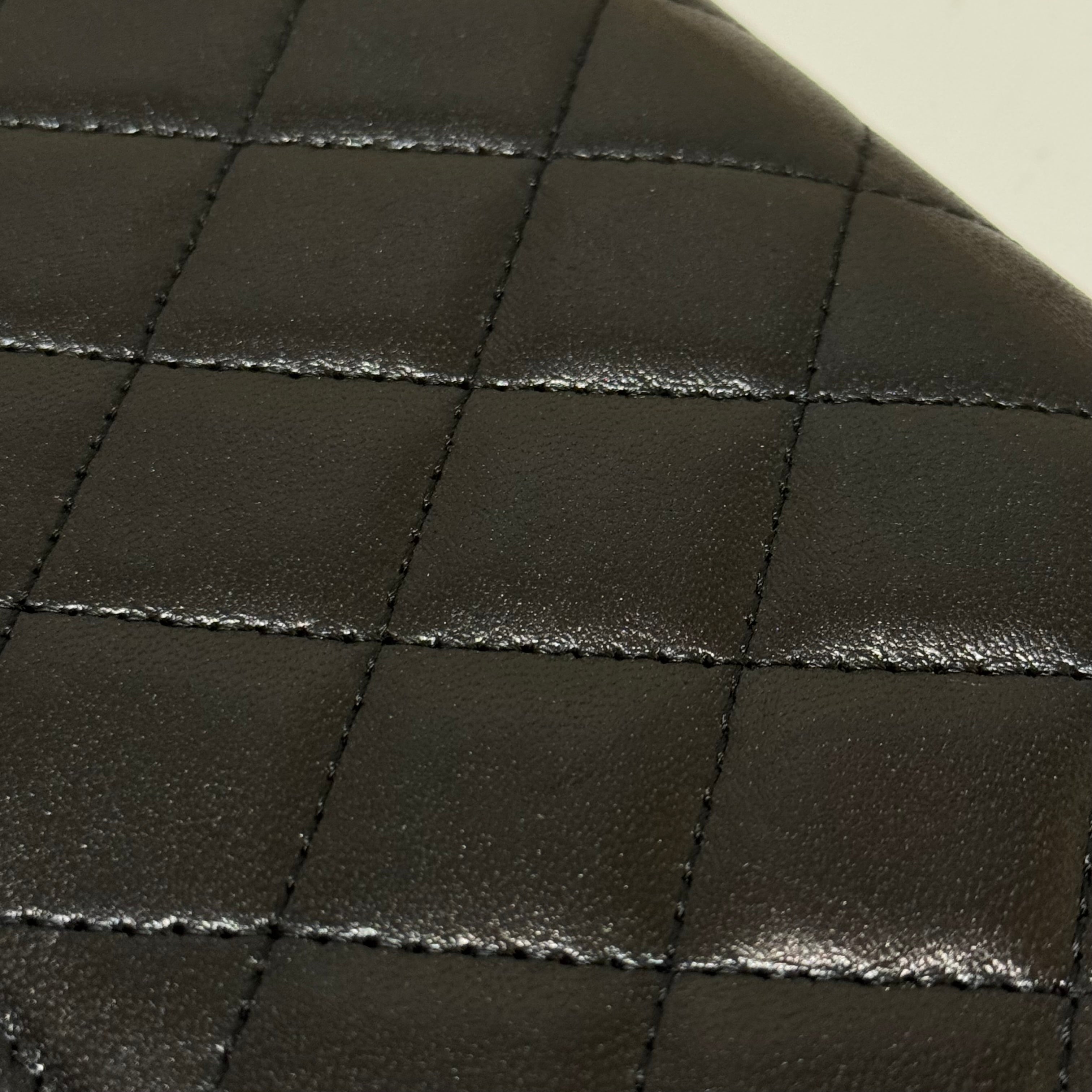 CHANEL LONG WALLET BLACK HEART LAMBSKIN