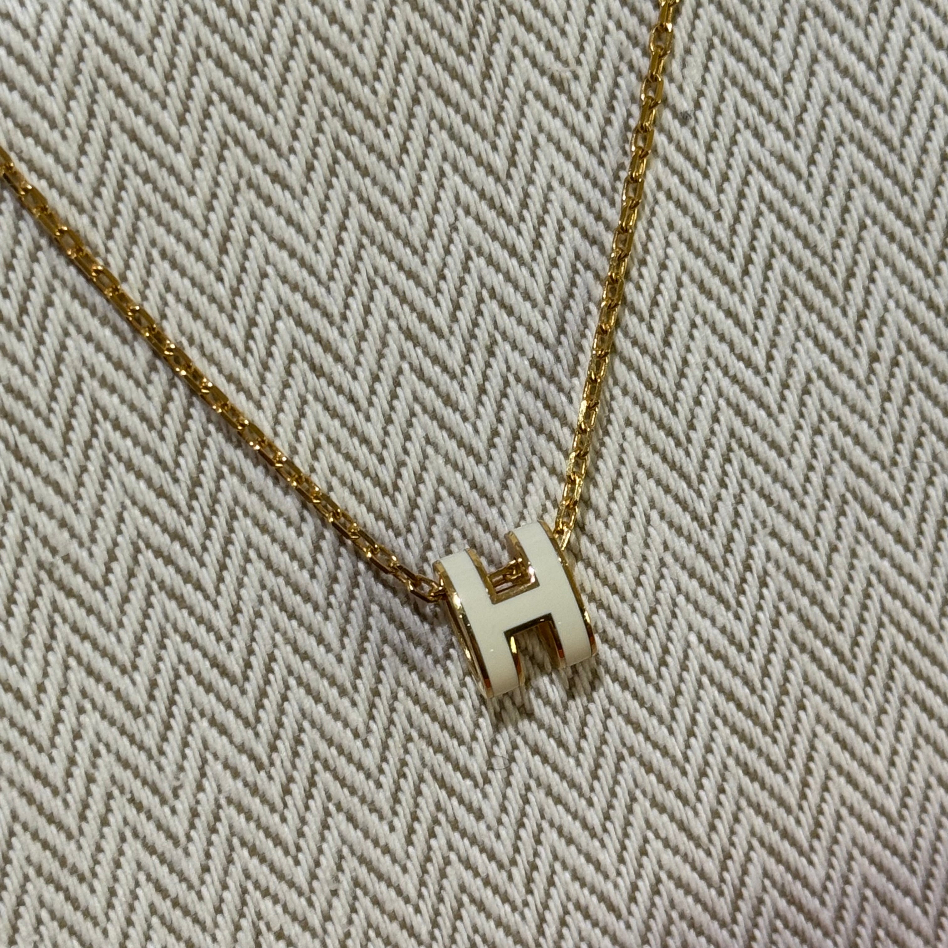 HERMES MINI POP H NECKLACE WHITE WITH ROSE GOLD