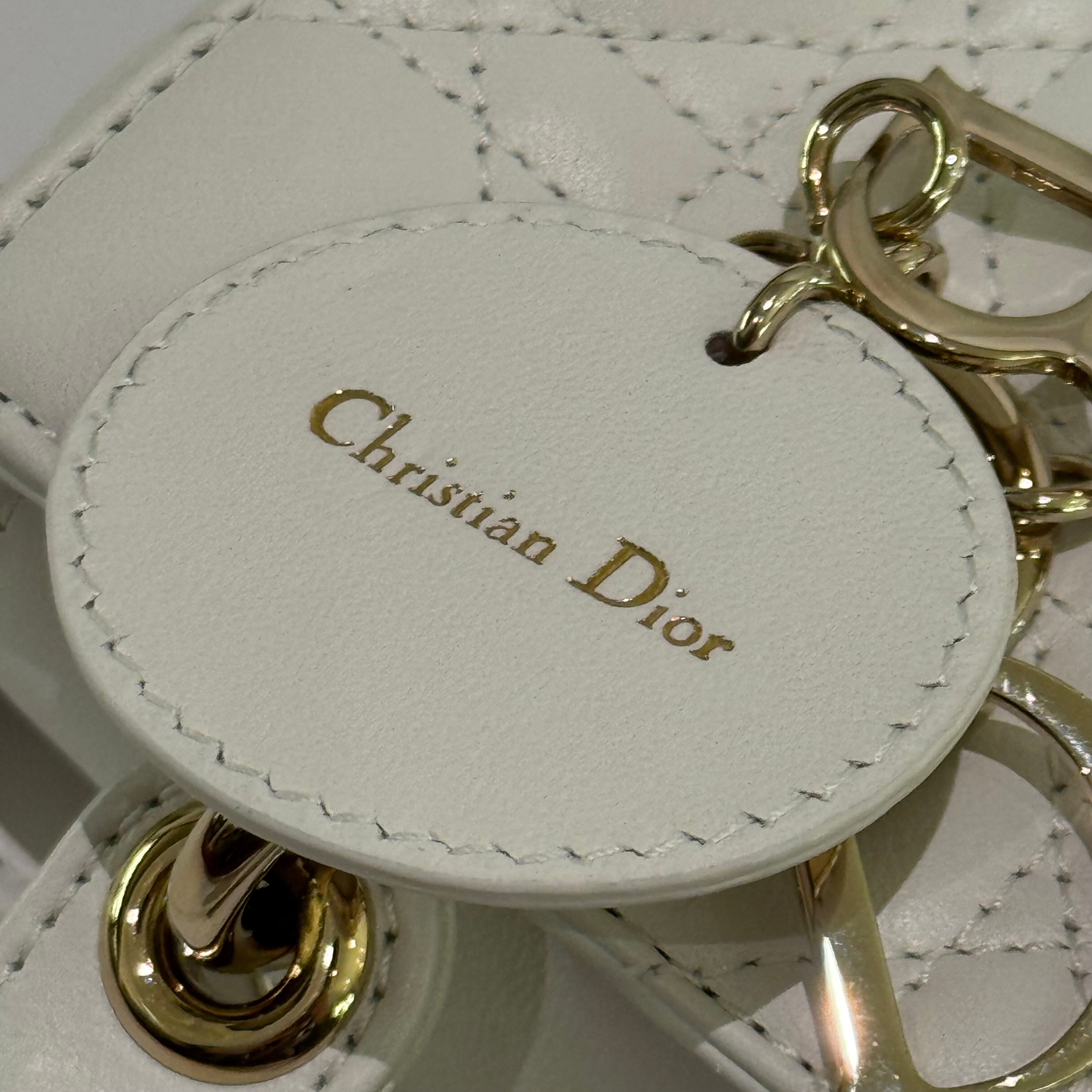 DIOR LADY DIOR SMALL WHITE LAMBSKIN (FOUR GUSSETS)