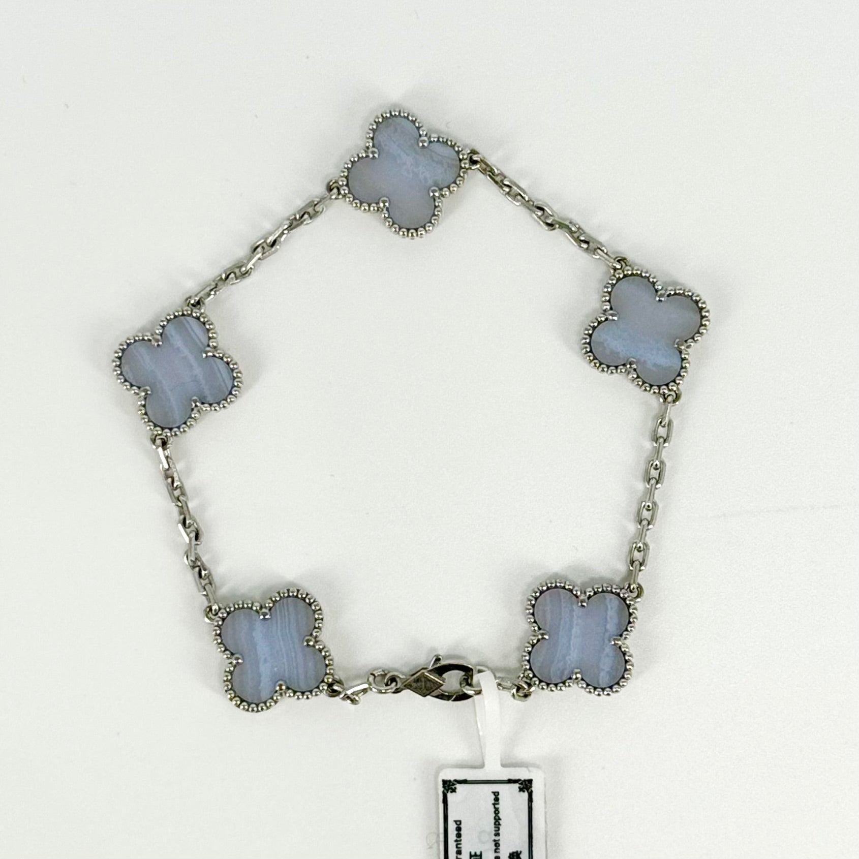 VAN CLEEF & ARPELS VINTAGE ALHAMBRA BRACELET, 5 MOTIFS, 18K WHITE GOLD, CHALCEDONY