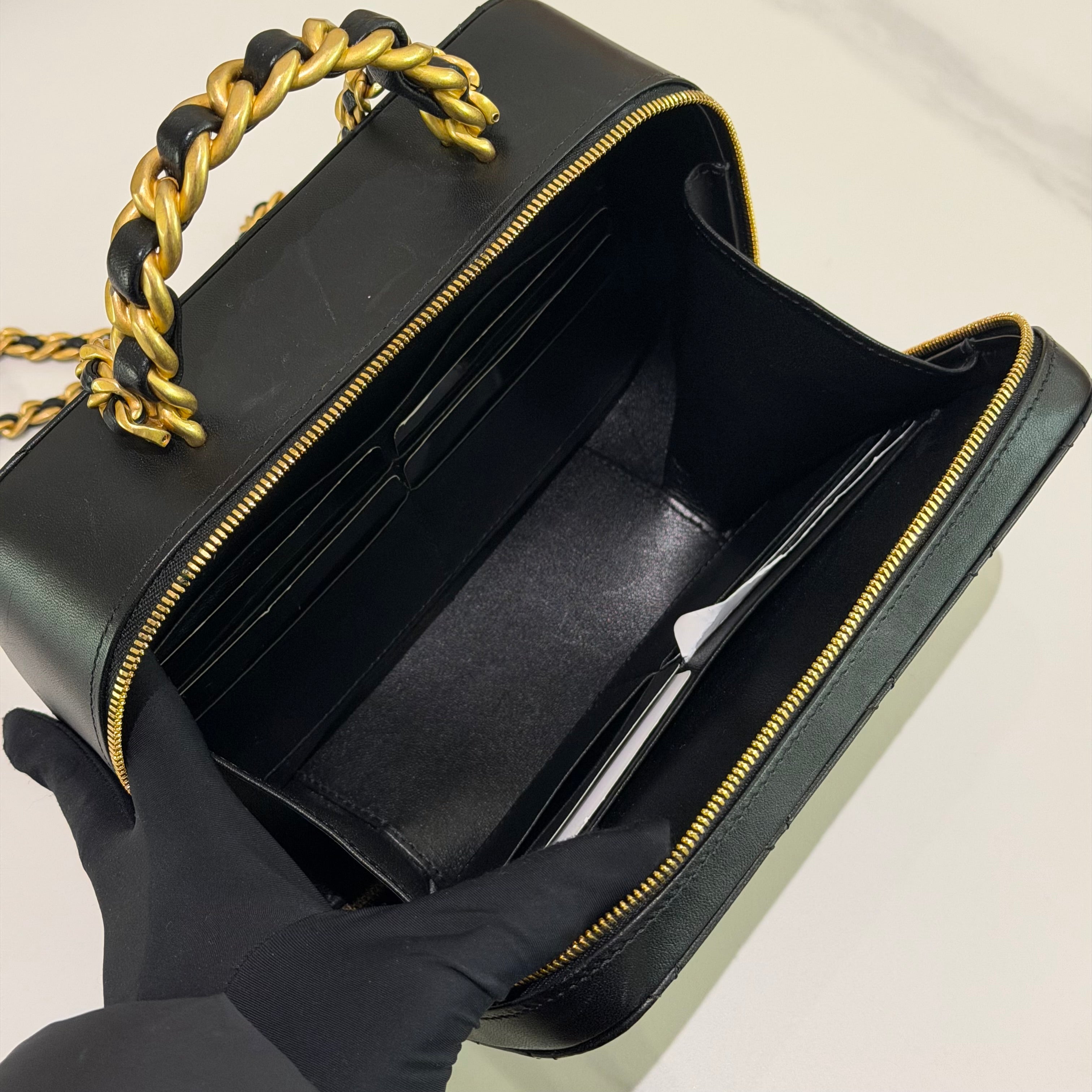 Chanel 22A Black Lambskin Vanity Case (Chip Model)