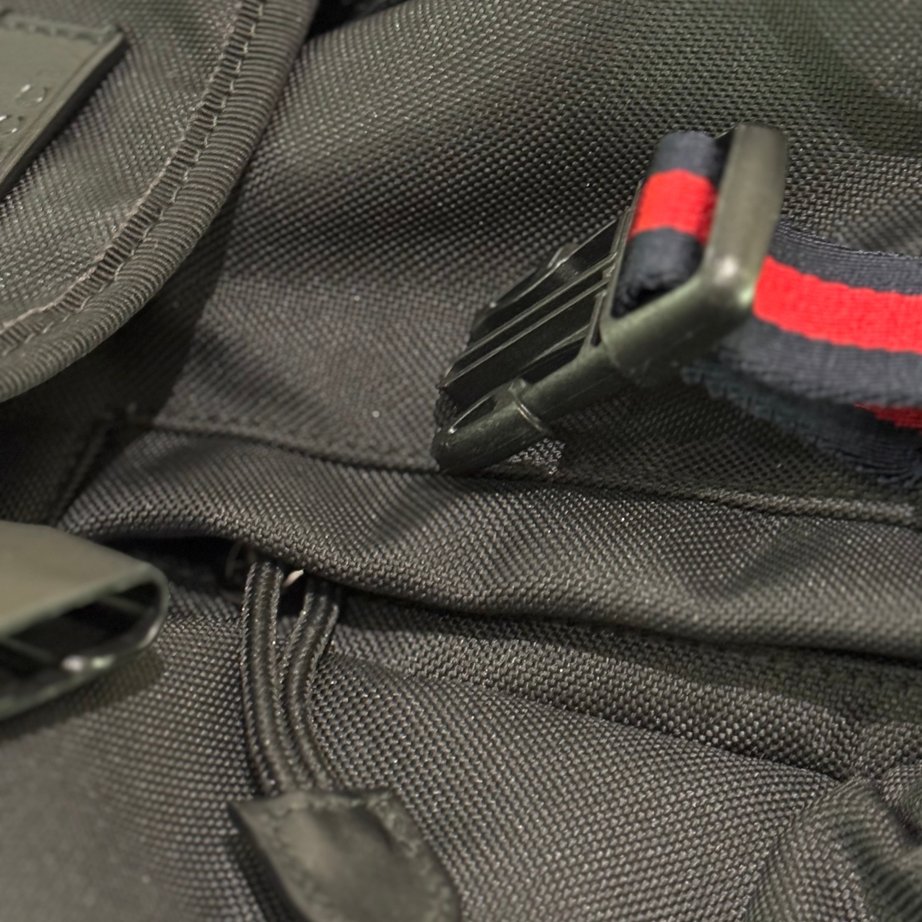 GUCCI BLACK TIGER HEAD BACKPACK