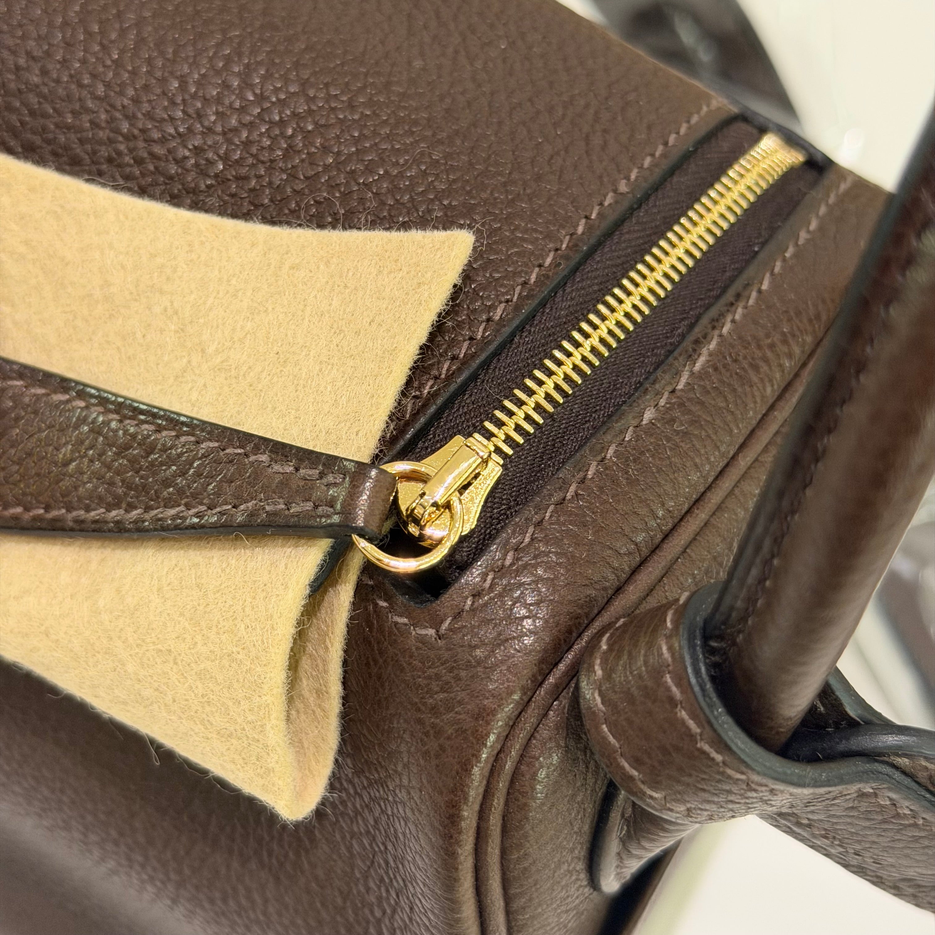 Hermes Mini Lindy Ebene Barenia Faubourg Calfskin (Stamp G)