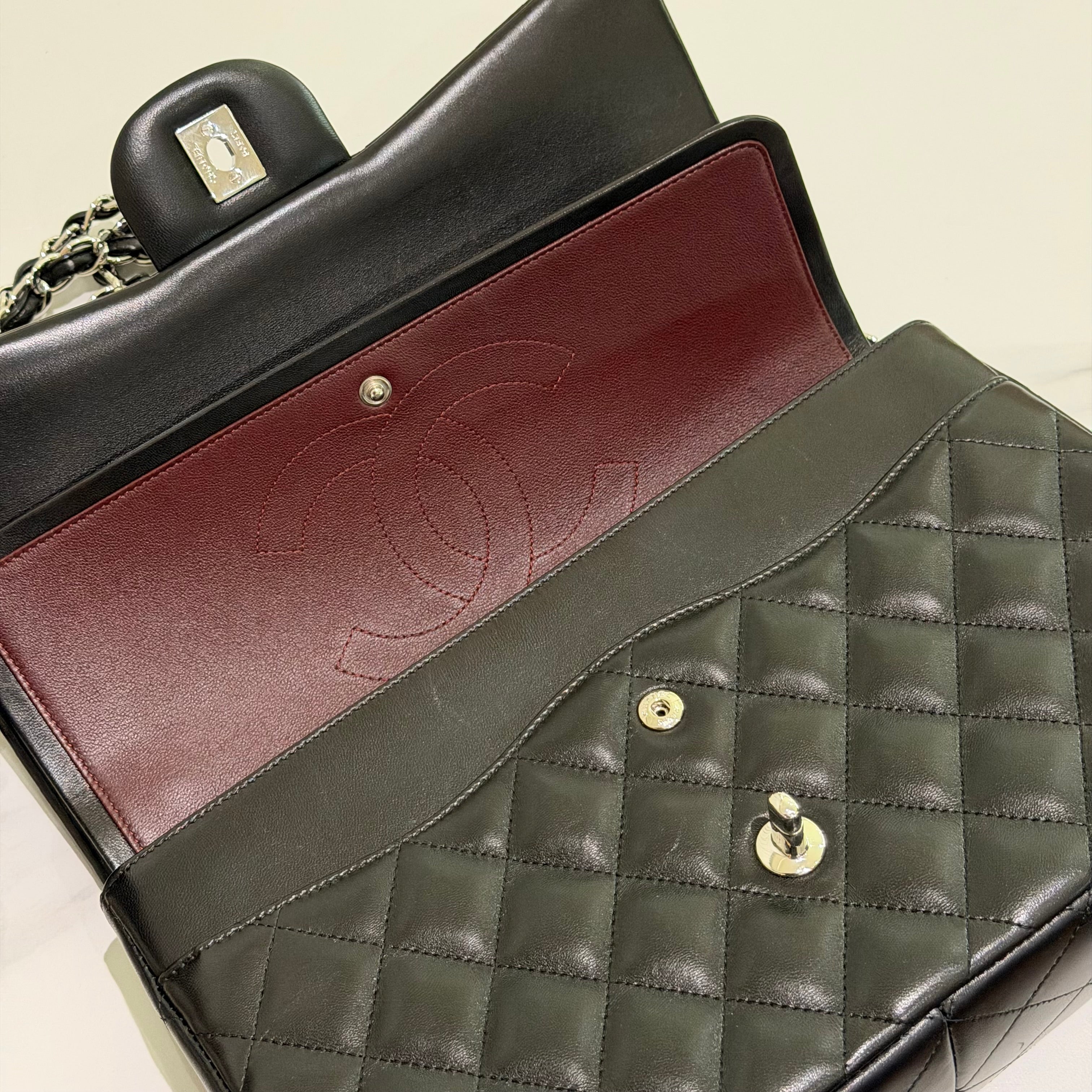 Chanel Jumbo Classic Flap Black Lambskin with Silver Hardware | CHANEL