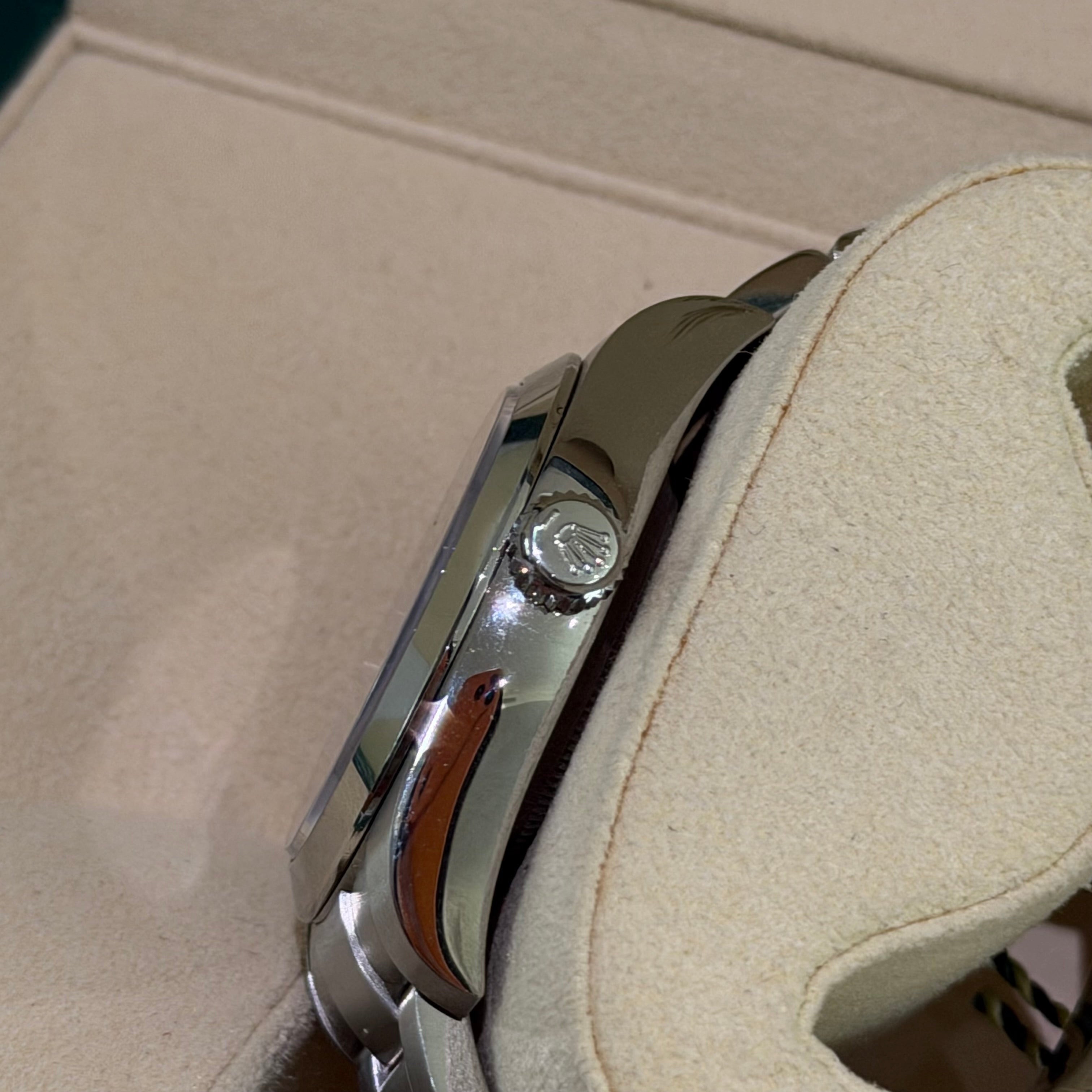 Rolex Air-King 116900 Automatic Watch | ROLEX