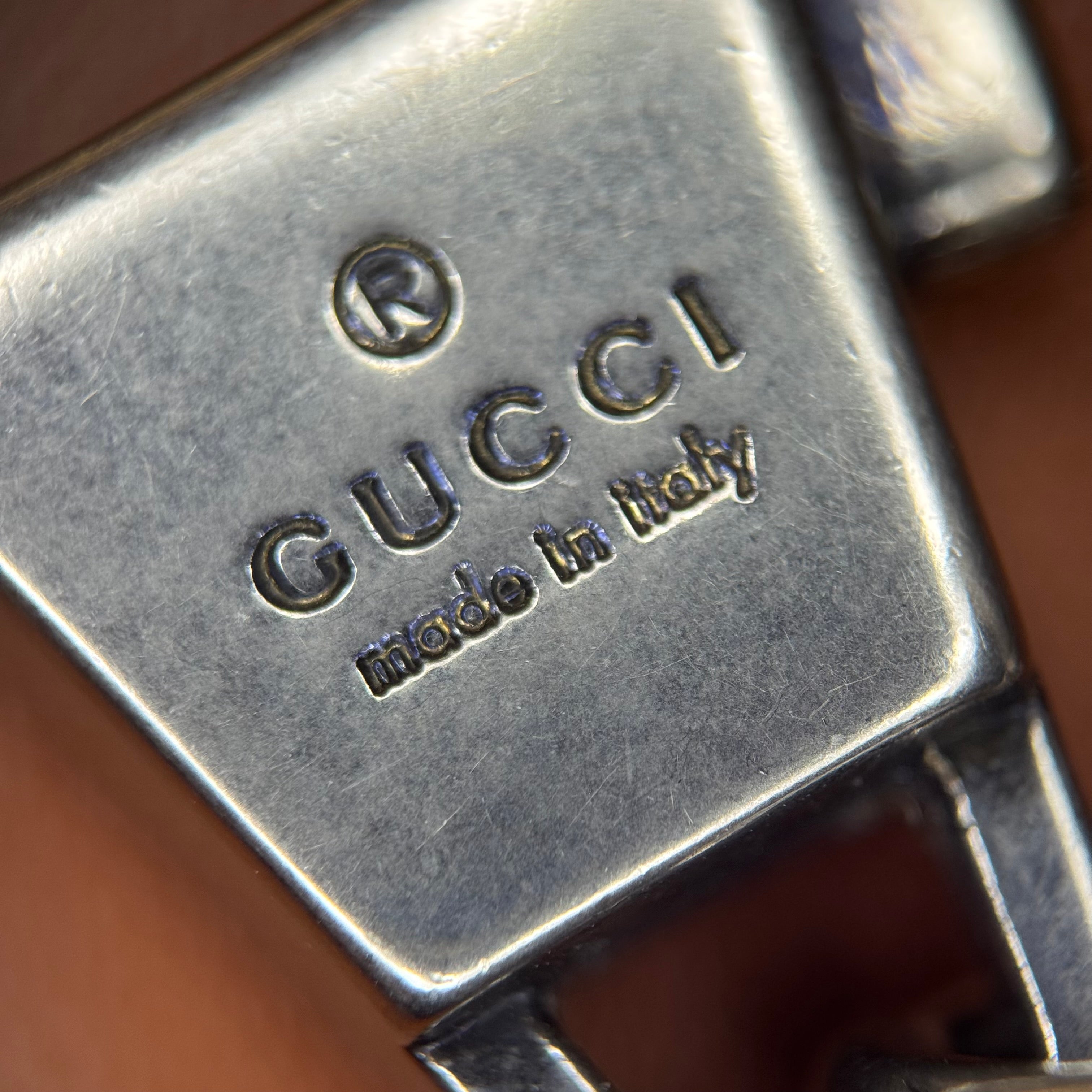 GUCCI MARMONT MINI CHAIN BAG IN SILVER GREY