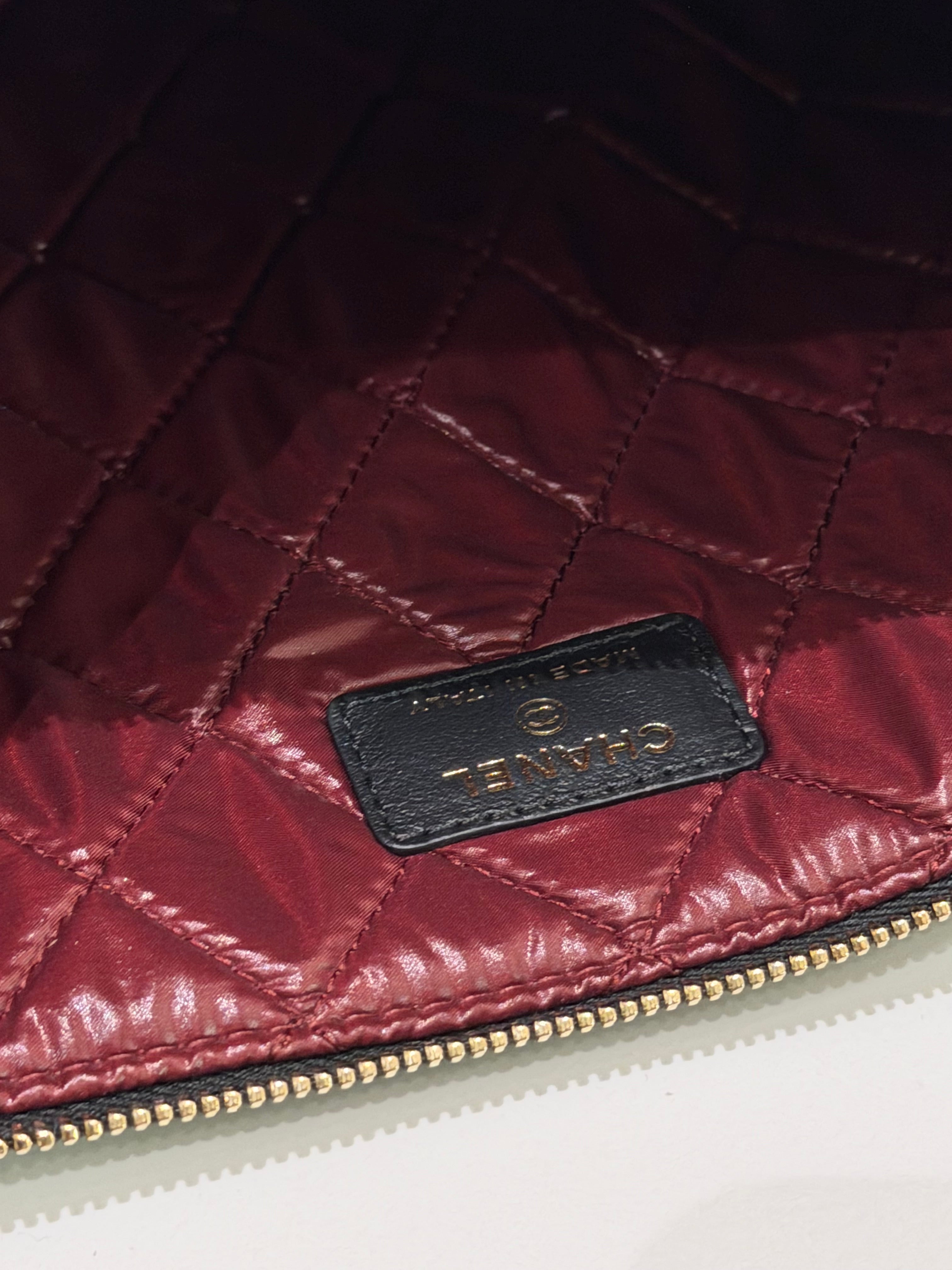 CHANEL Black Quilted Lambskin Limited Edition Badge Clutch