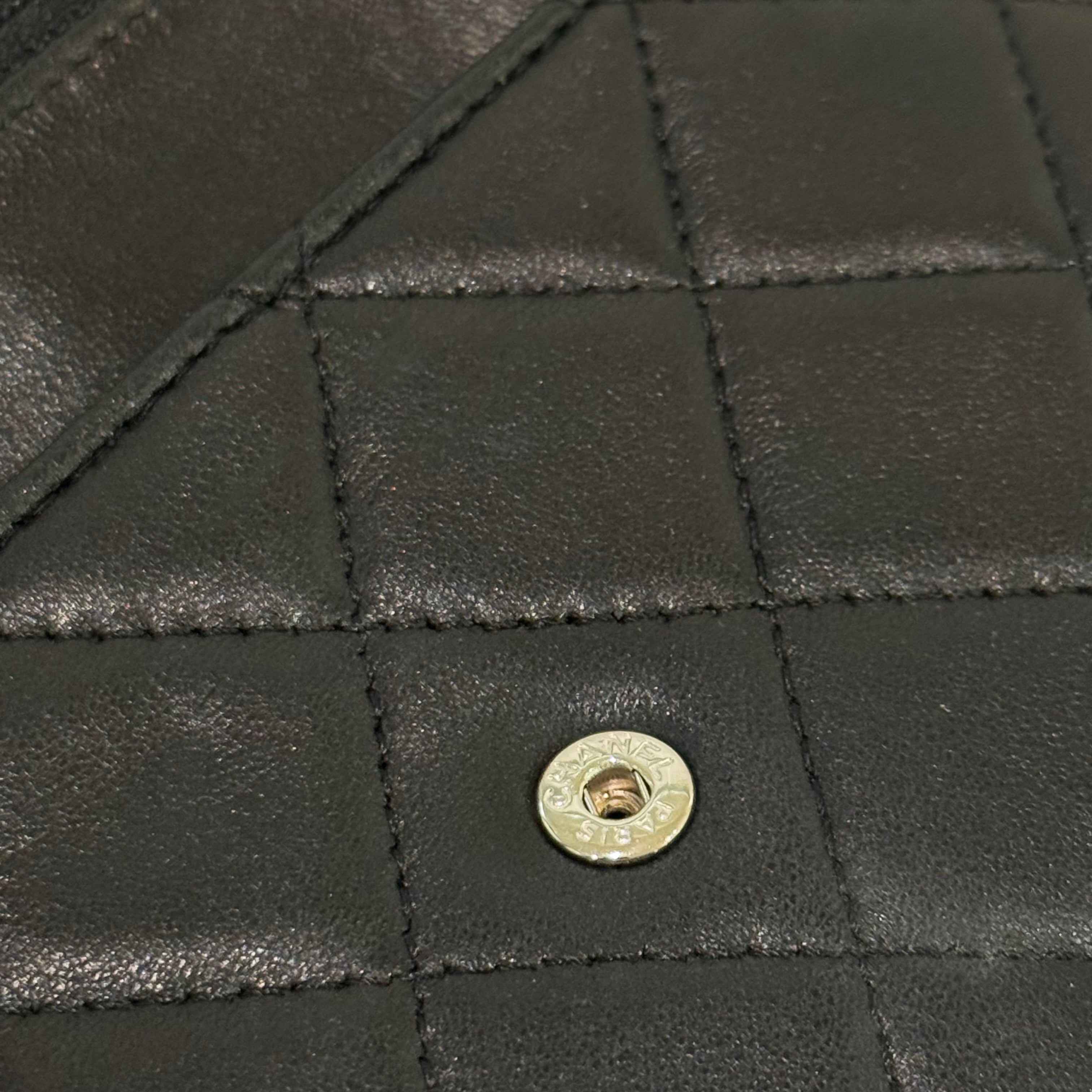 CHANEL CLASSIC WALLET ON CHAIN GRAINED CALFSKIN BLACK