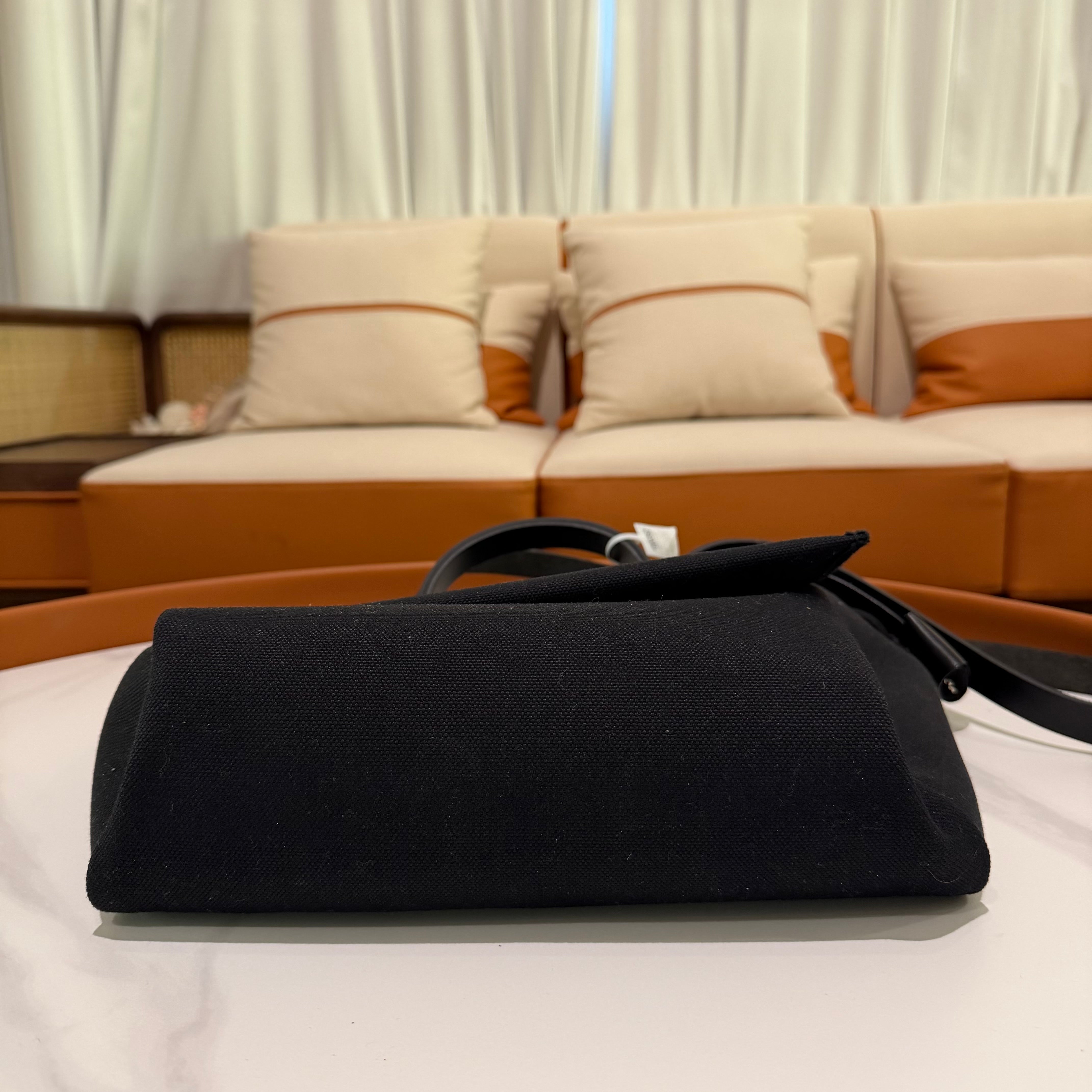 Hermes Herbag 31 Black with Silver Hardware (Stamp U)