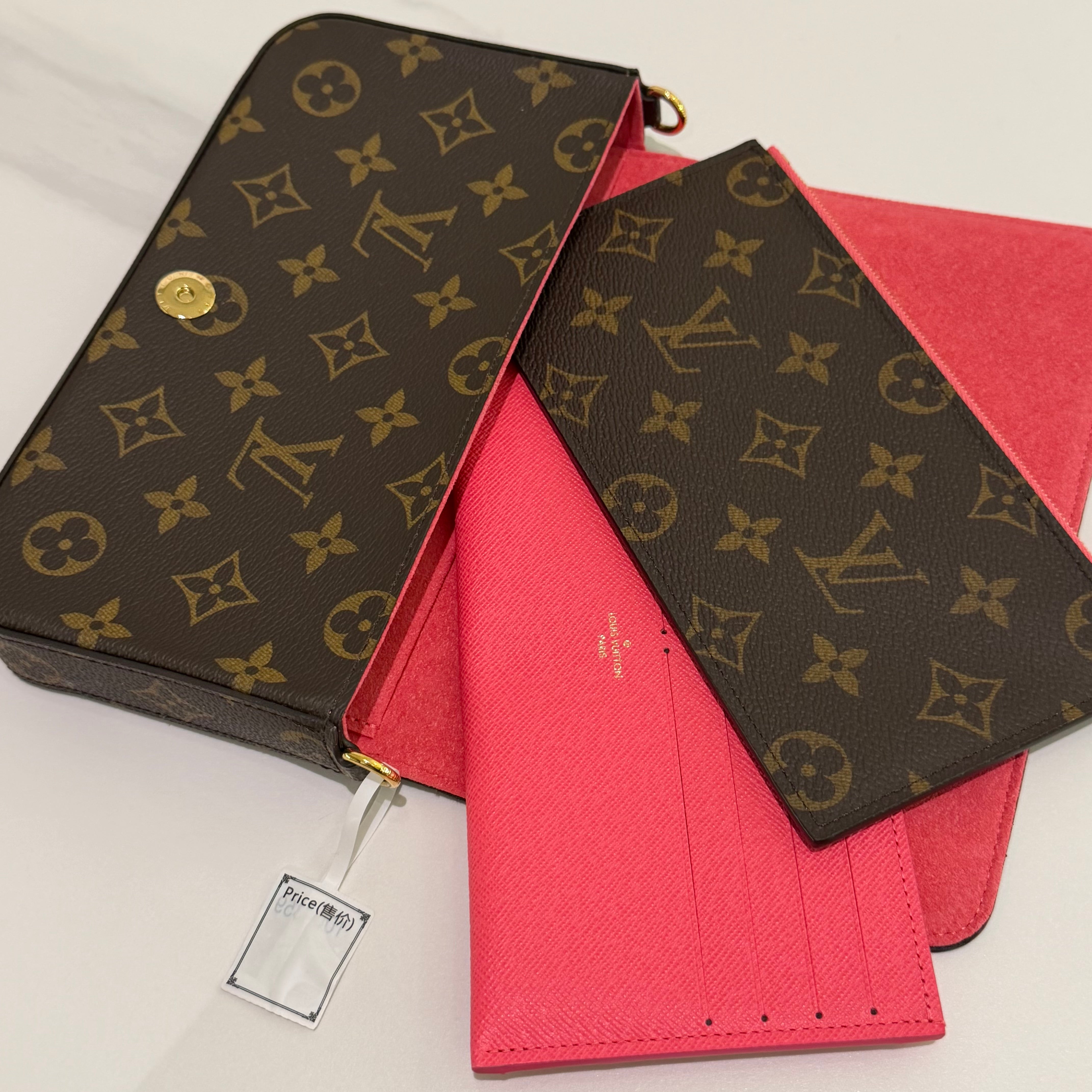 Louis Vuitton Christmas Limited Edition Felicie Pochette 3-in-1 Wallet Crossbody Bag | LOUIS VUITTON