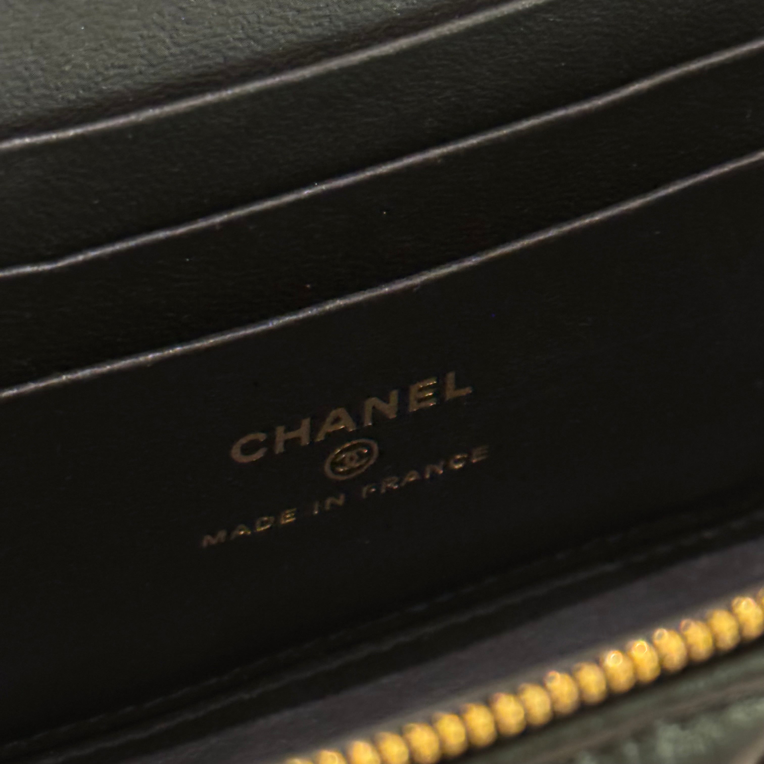 CHANEL VANITY CASE WITH HANDLE DARK BLUE LAMBSKIN