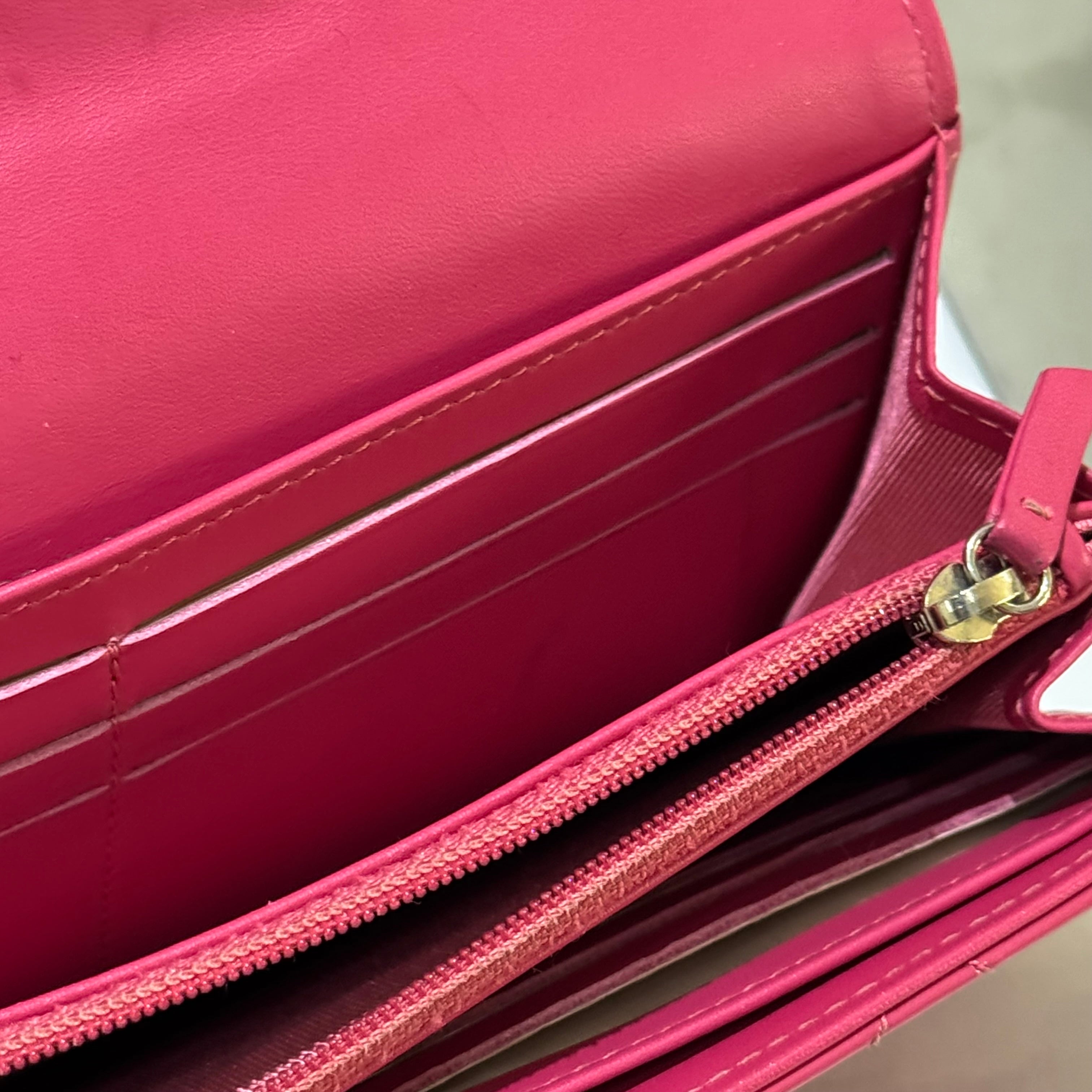 CHANEL LONG WALLET PATENT LEATHER FUCHSIA WITH SILVER HARDWARE