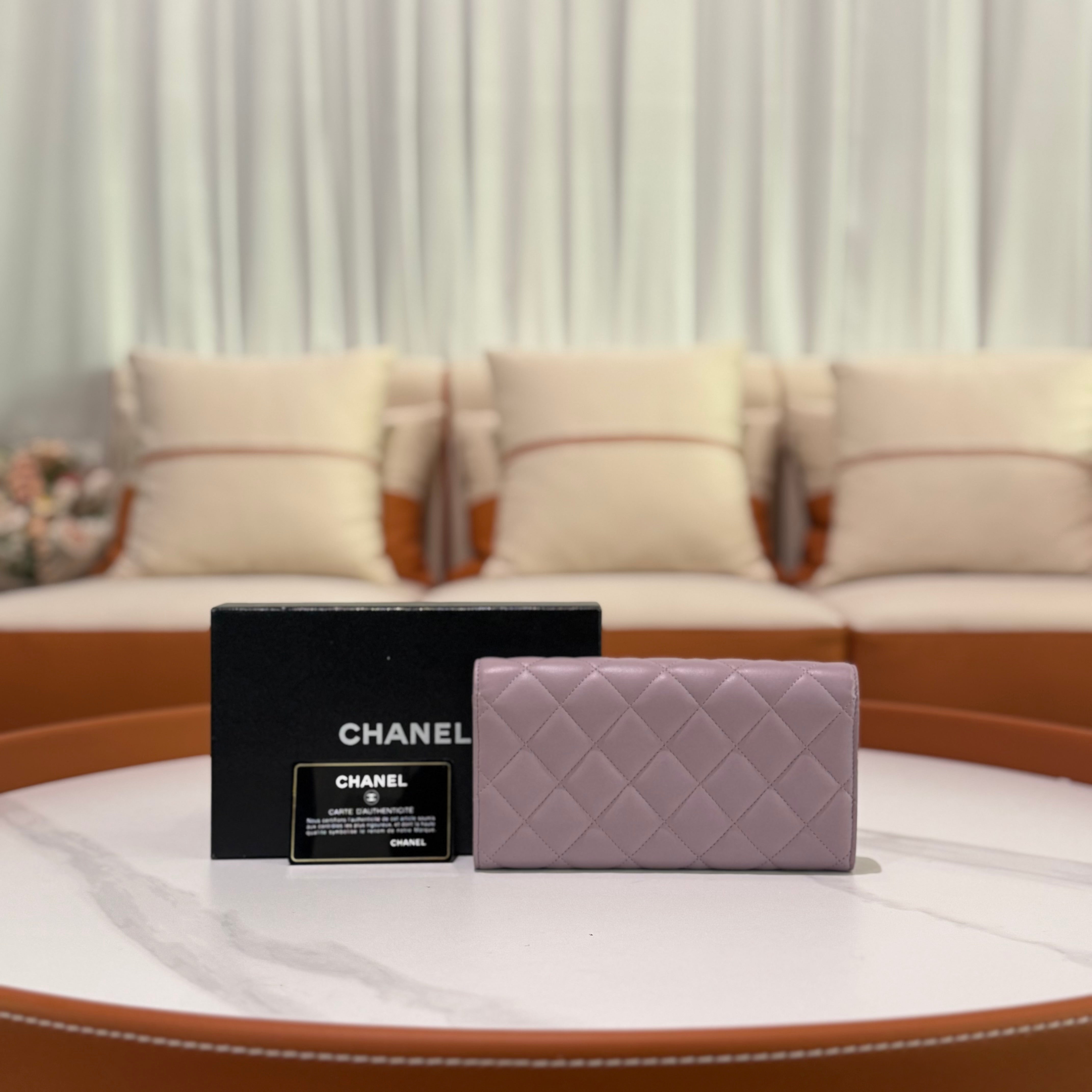 CHANEL LONG WALLET LIGHT PURPLE LAMBSKIN WALLET