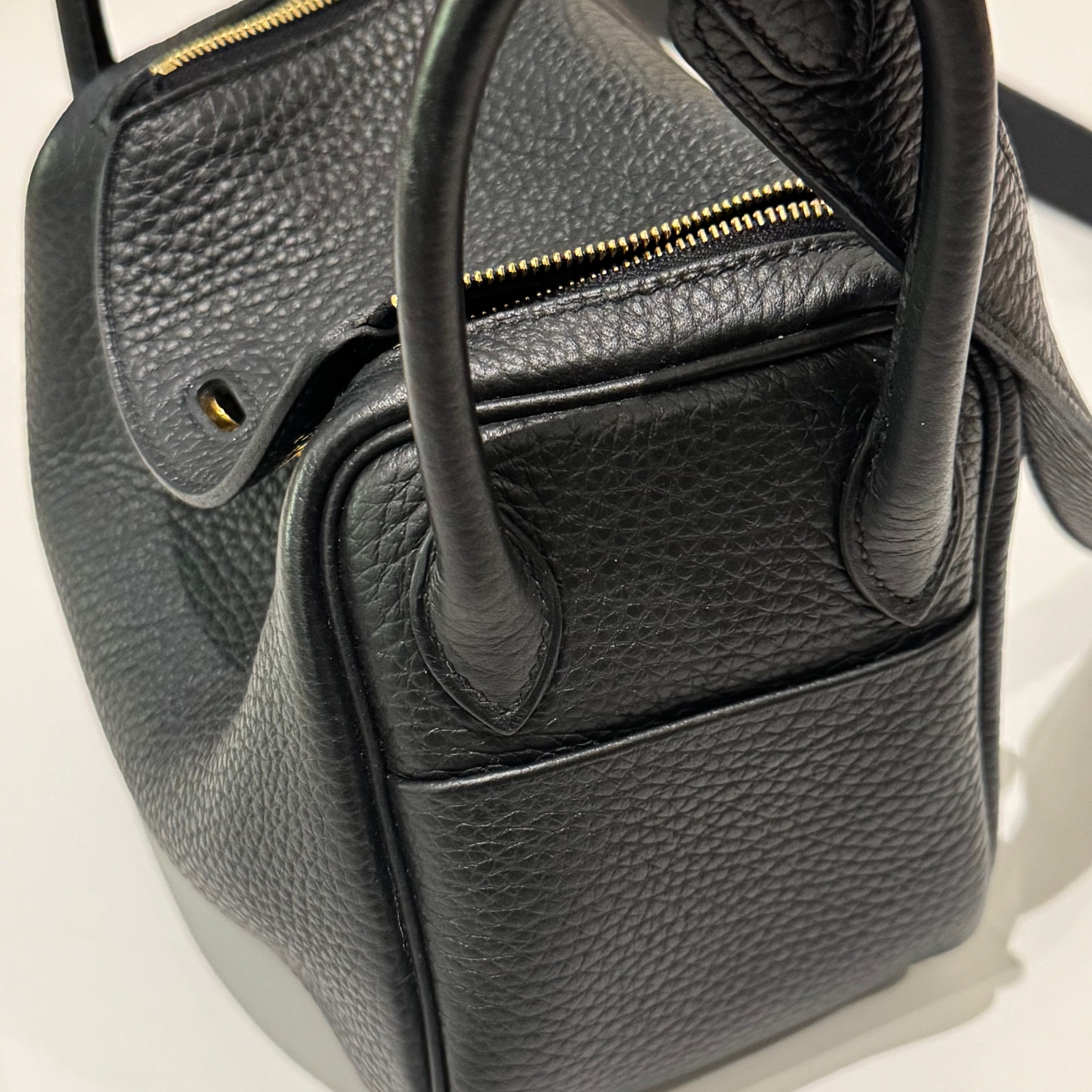 HERMÈS MINI LINDY 19 BLACK TC LEATHER WITH GOLD HARDWARE STAMP B